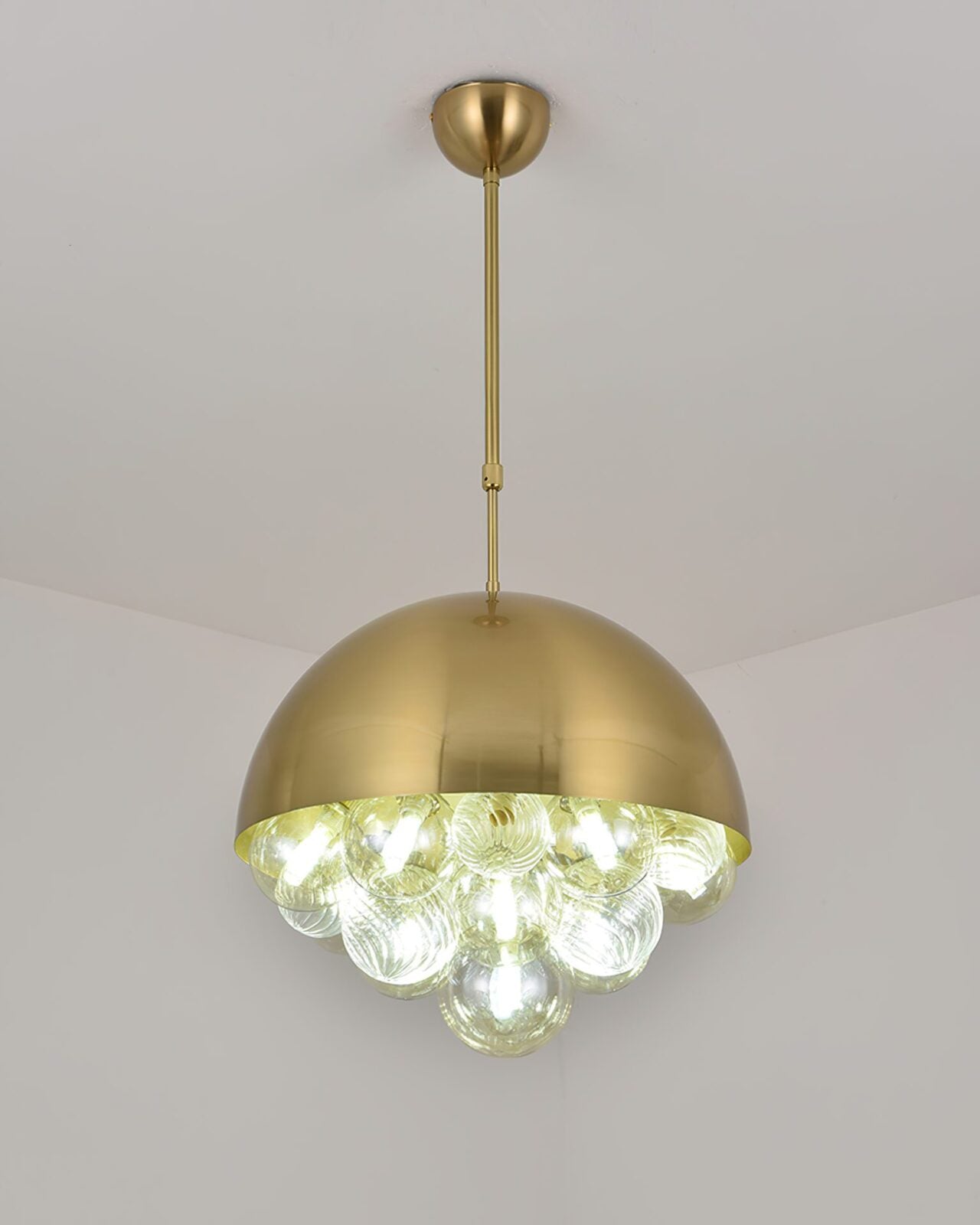 artistic-dream-bubble-glass-pendant-light-for-modern-living-room-and-dining-areas