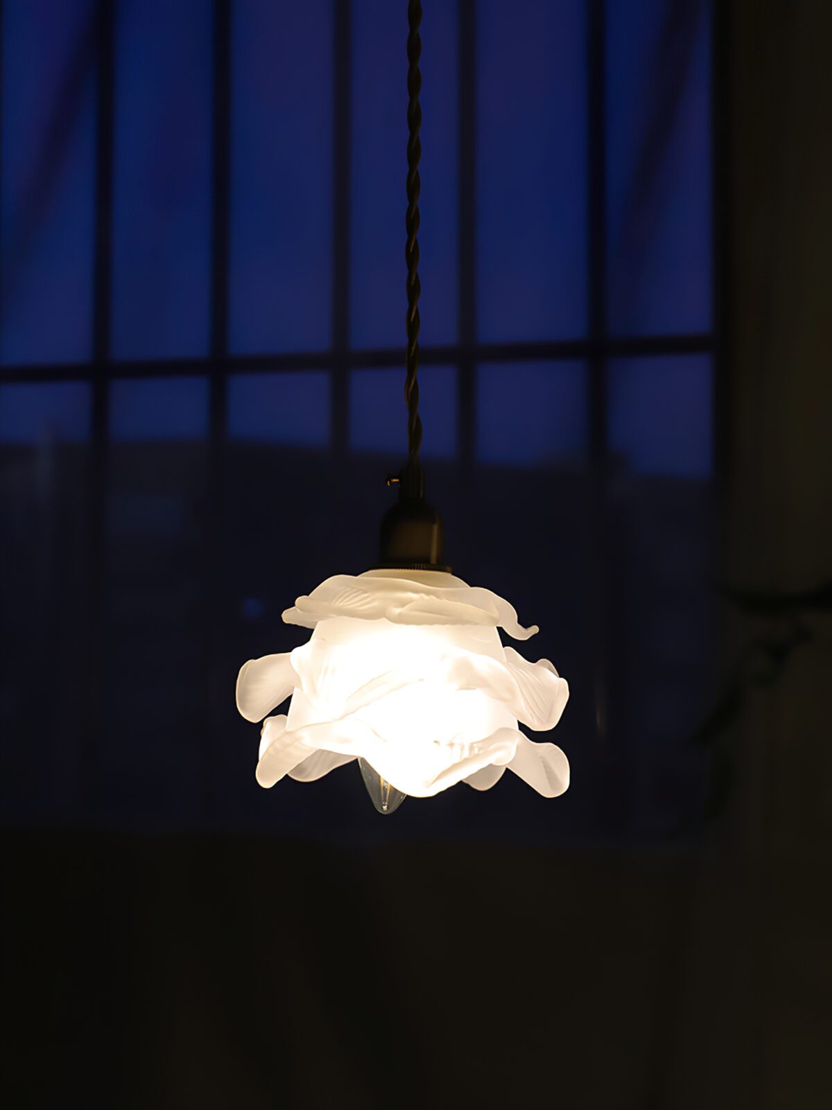 hand-blown-murano-style-floral-glass-pendant-light-1970s-retro-brass-lamp