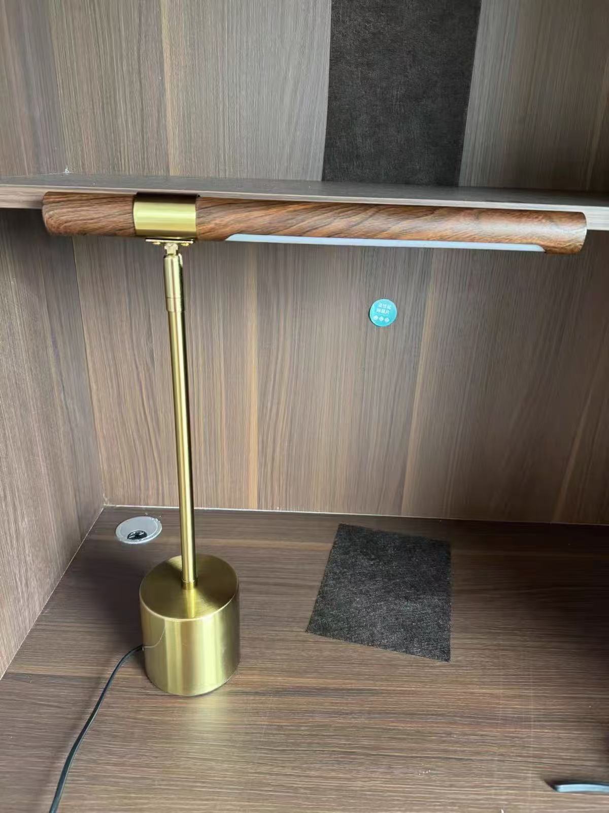 ALLO LIVING Minimalist Wood LED Desk Lamp with USB Port