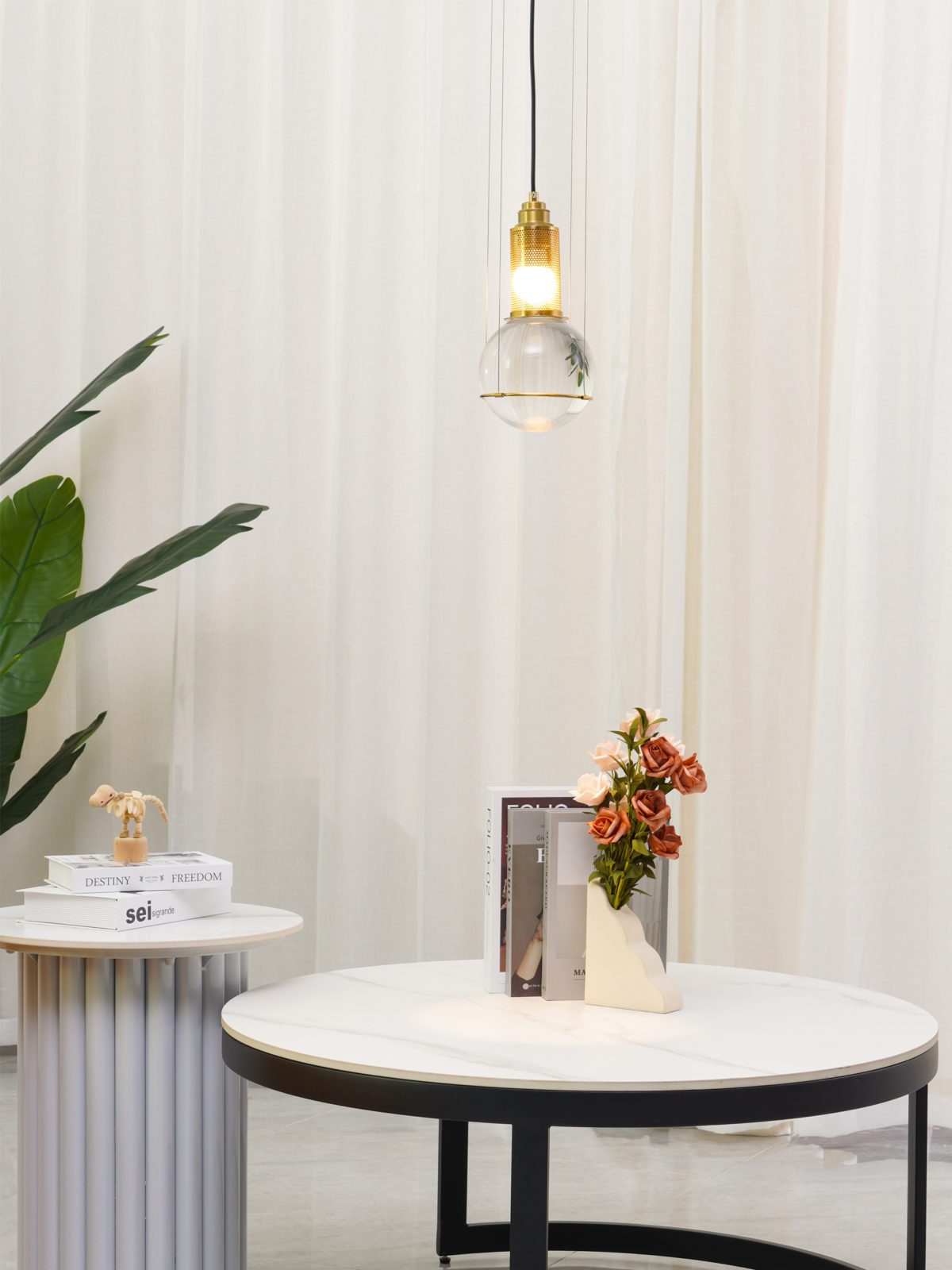 modern-glass-crystal-pendant-light-gold-chandelier-with-cylindrical-reflector-and-spherical-element-design