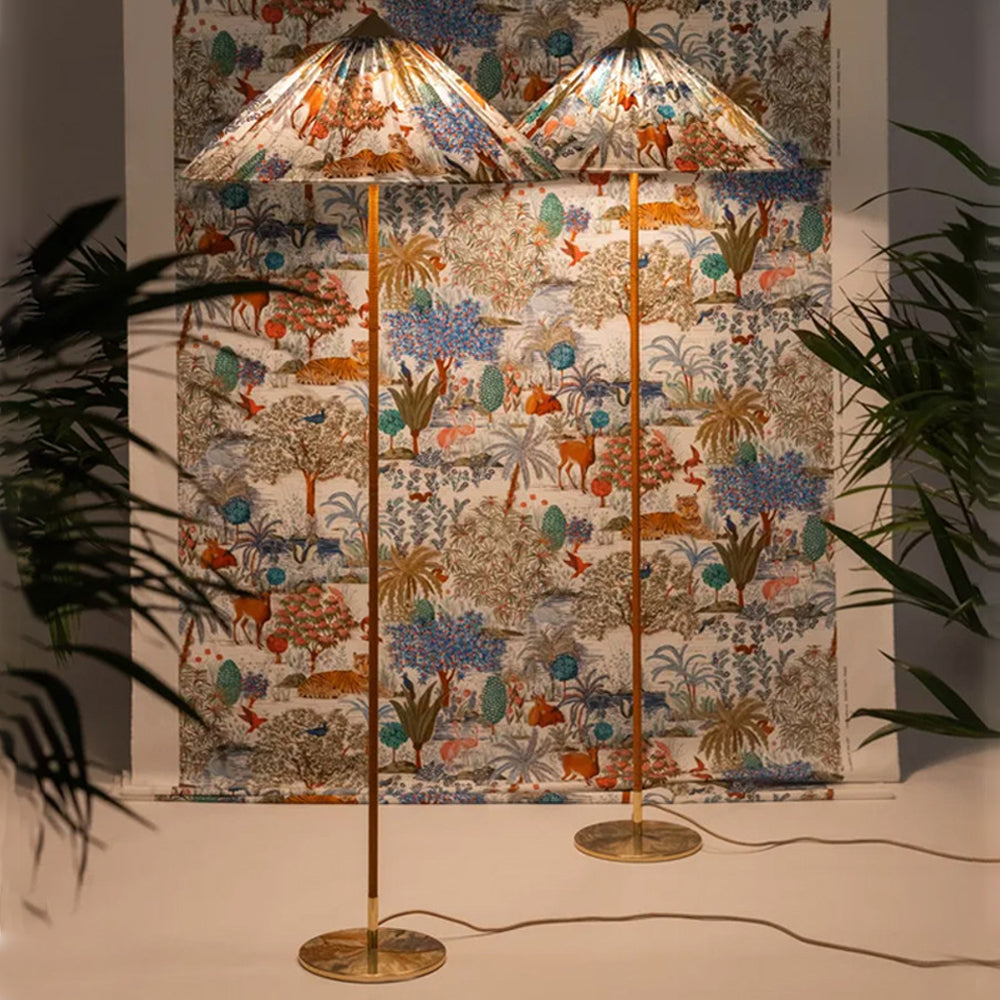 Mid Century Modern Rattan Stem Floor Lamp with Elegant Fabric Shade for Indoor Living Spaces