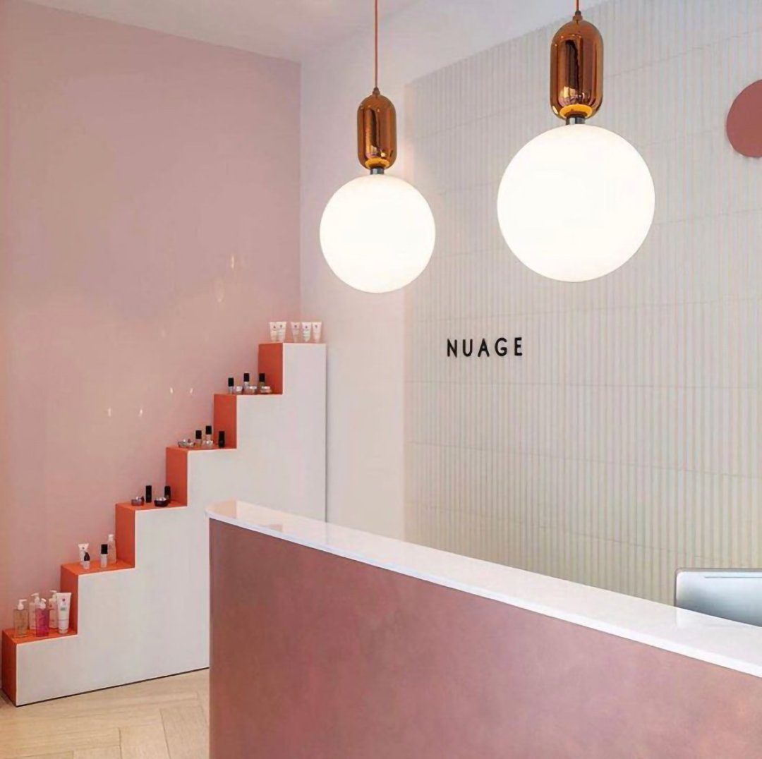 modern-spherical-glass-pendant-light-with-polished-metal-accents-for-luxury-interiors