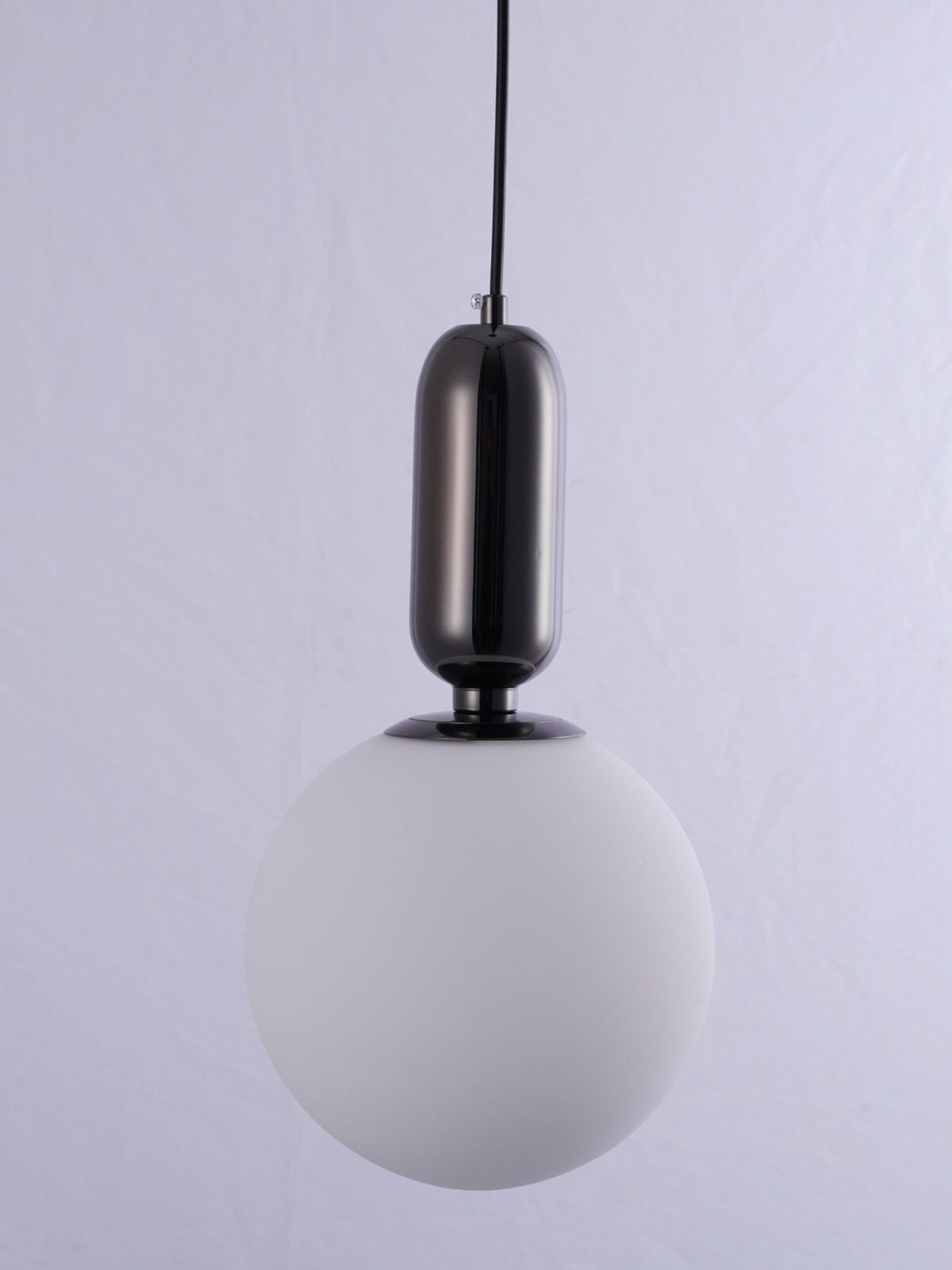 modern-spherical-glass-pendant-light-with-polished-metal-accents-for-luxury-interiors