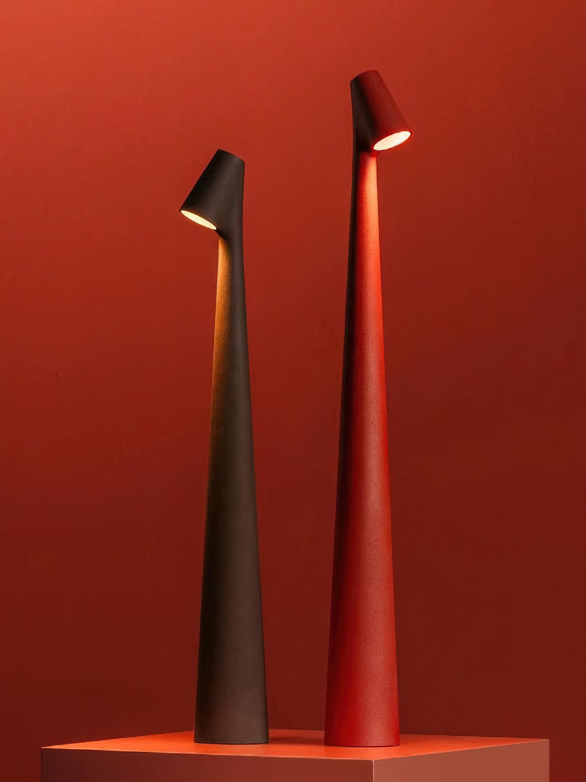 Geometric Resin Floor Lamp Minimalist Reading Light for Modern Interiors
