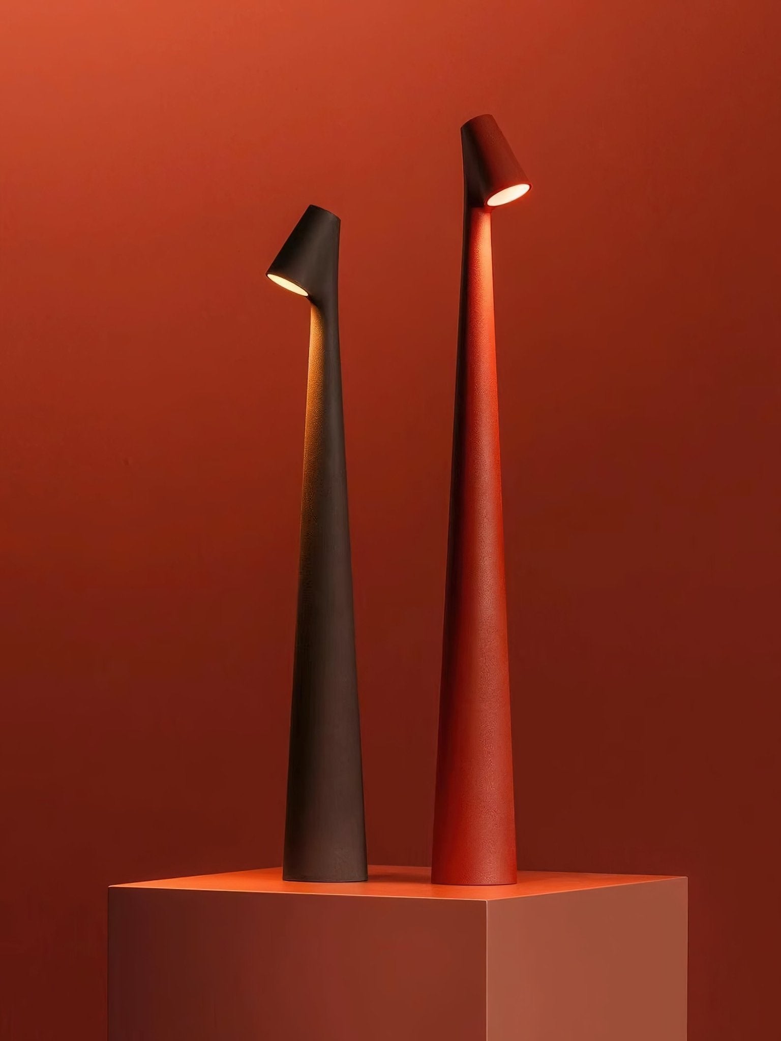 Geometric Resin Floor Lamp Minimalist Reading Light for Modern Interiors