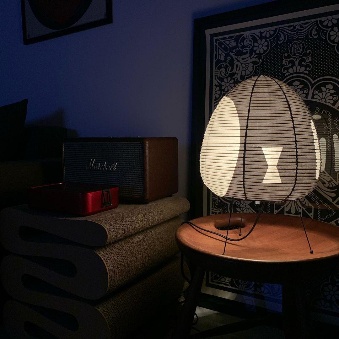 japanese-washi-paper-lantern-table-lamp-artisan-mulberry-paper-desk-light