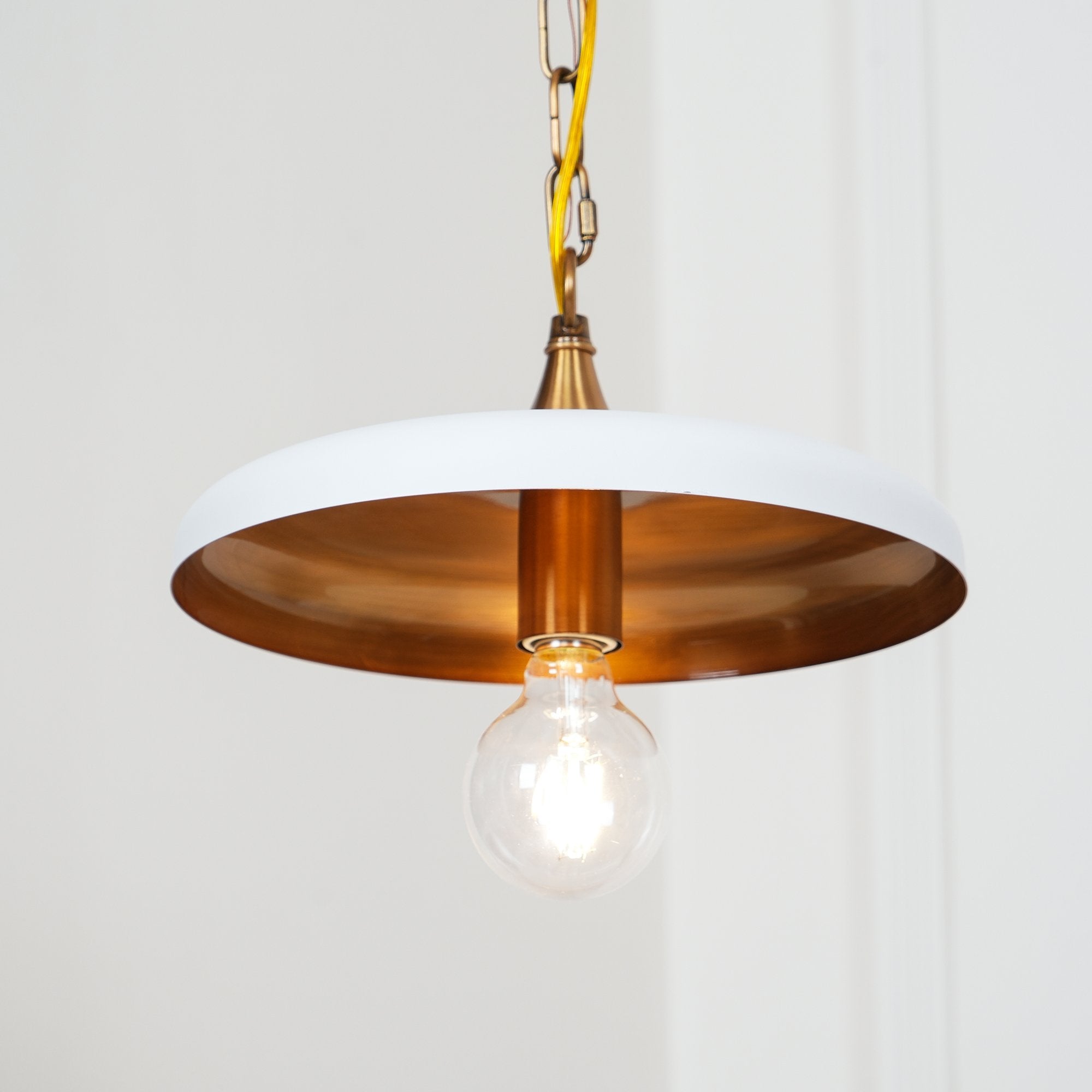 modern-gold-iron-disc-pendant-light-for-dining-room-and-kitchen-decor