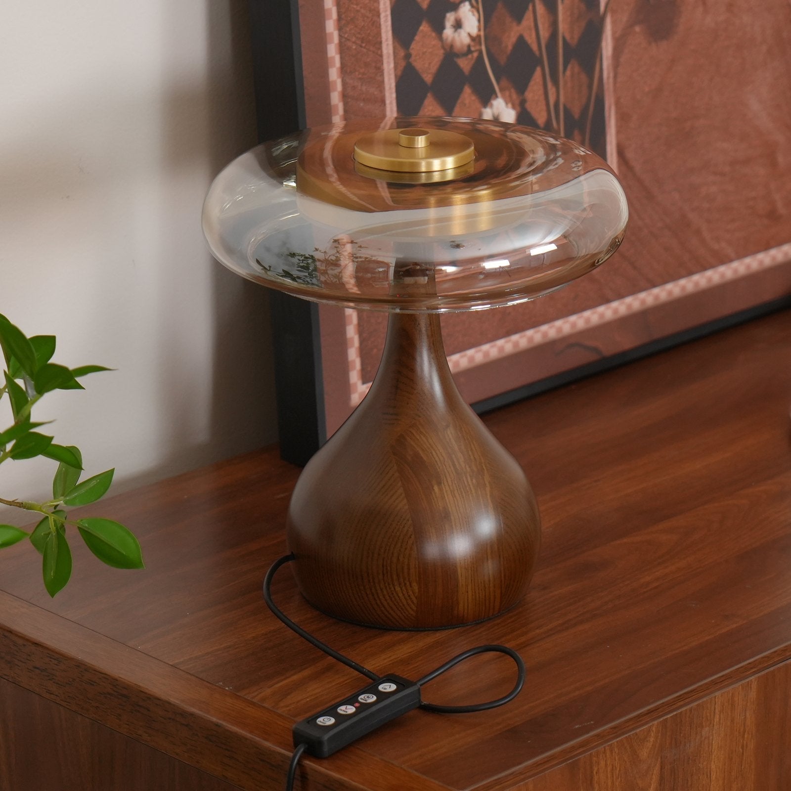 vintage-style-brass-and-walnut-wood-table-lamp-with-cognac-glass-shade