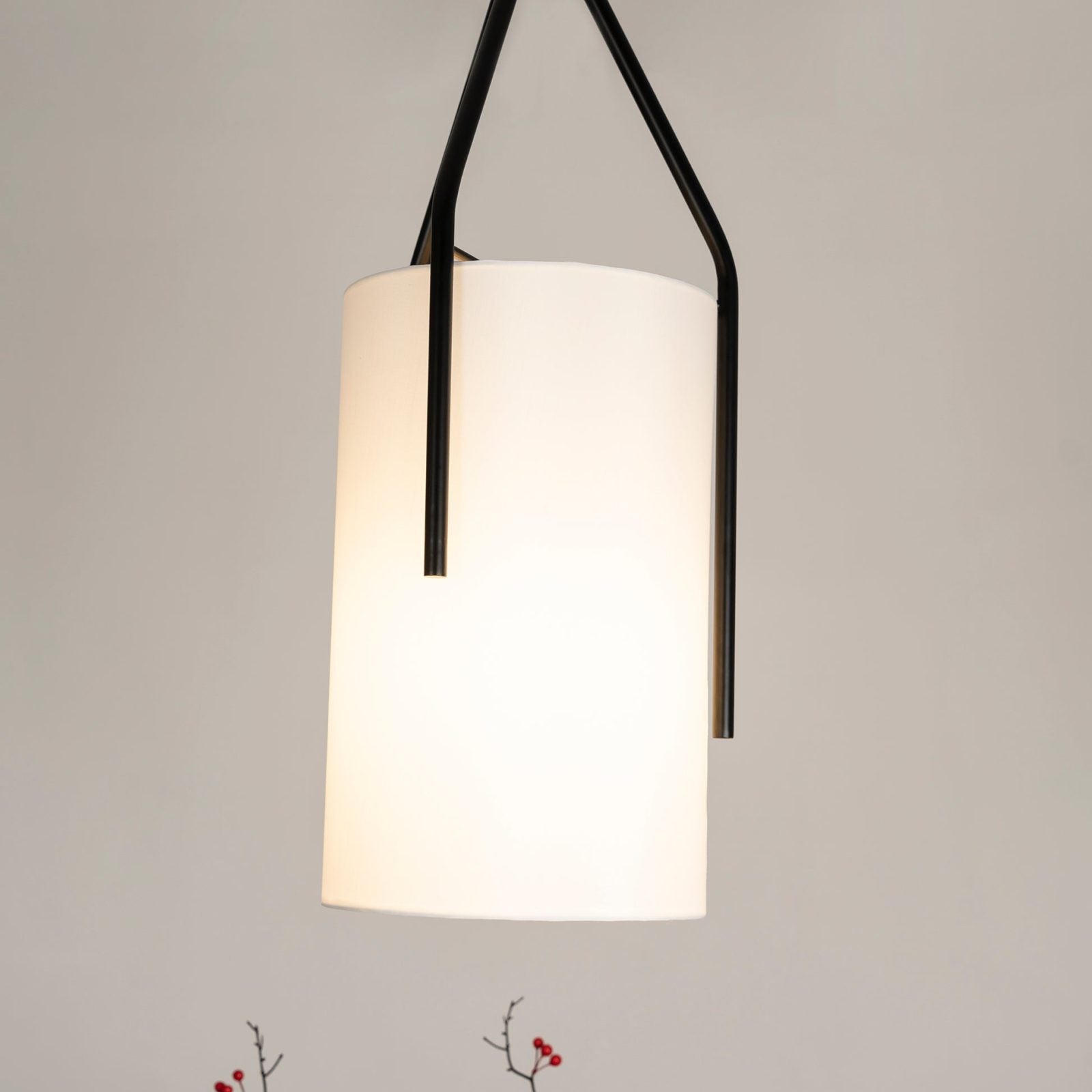 arborescence-modern-minimalist-brass-pendant-lamp-with-sophisticated-white-linen-shade