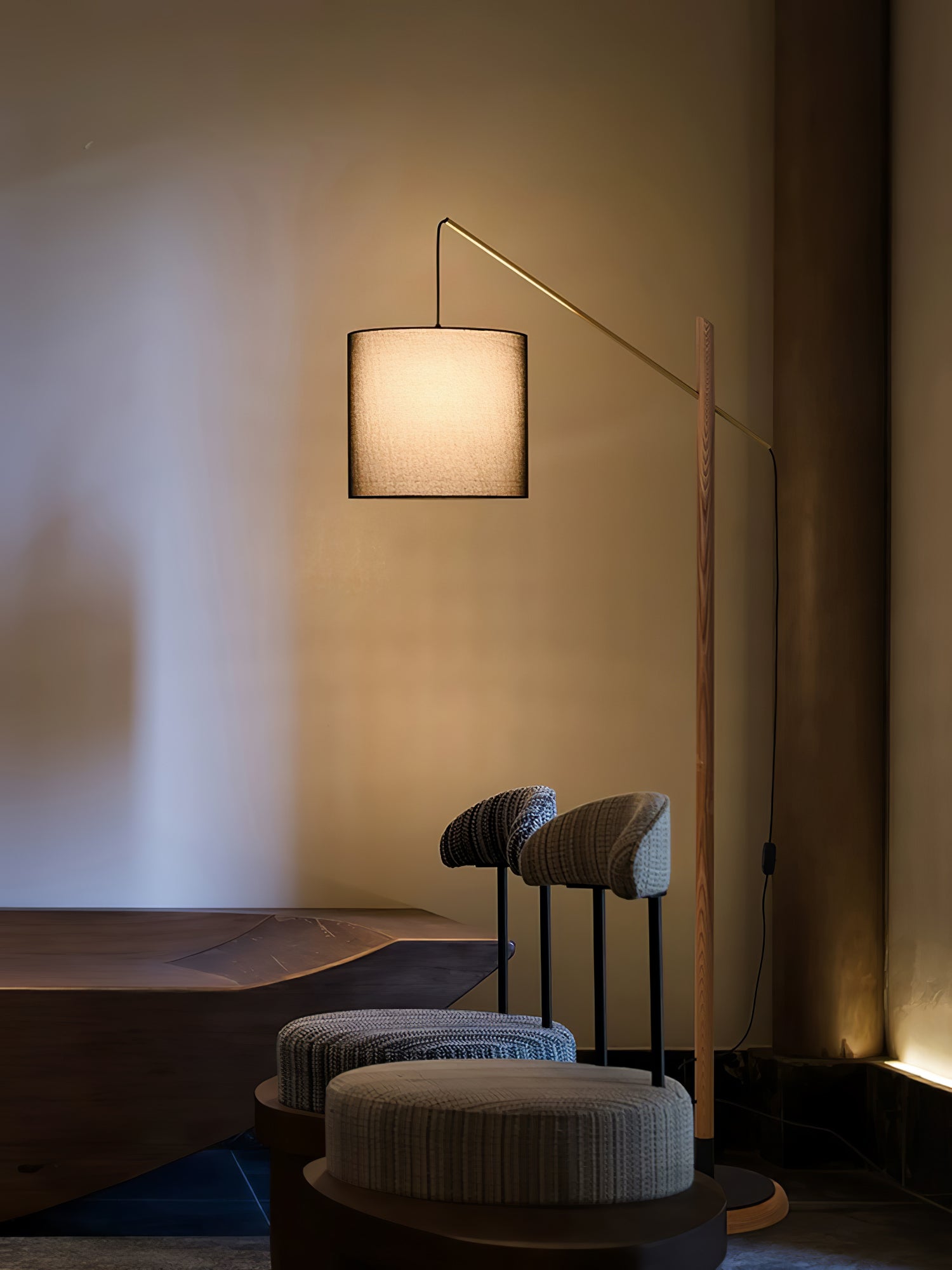 archer-contemporary-arched-wood-standing-lamp-with-adjustable-linen-drum-shade