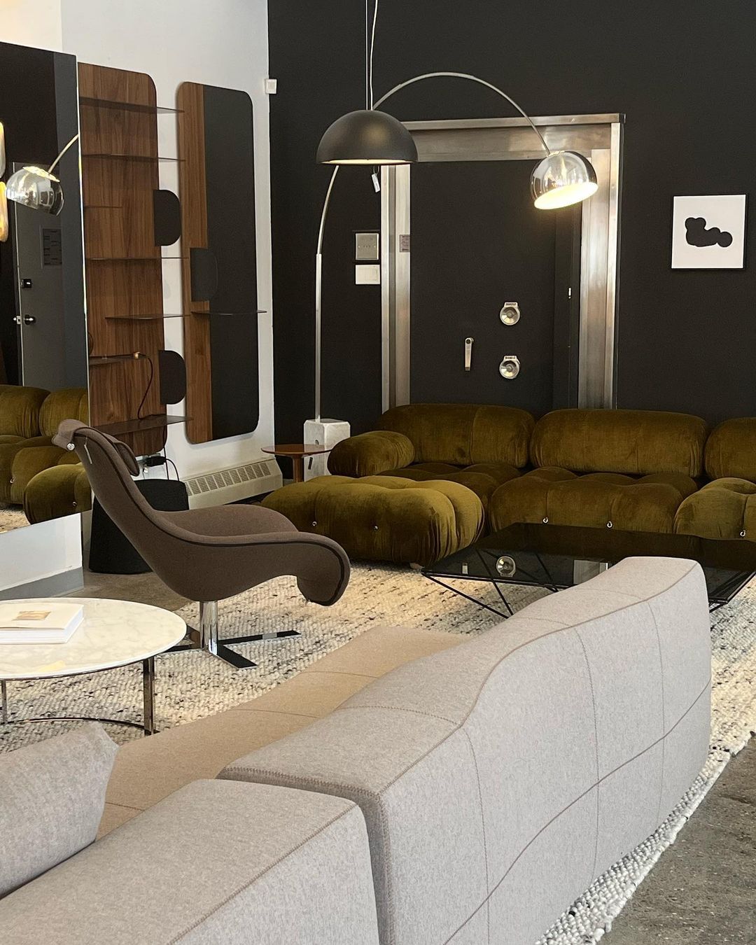 modern-arched-stainless-steel-floor-lamp-with-white-marble-base-for-living-room-and-office-polished-silver