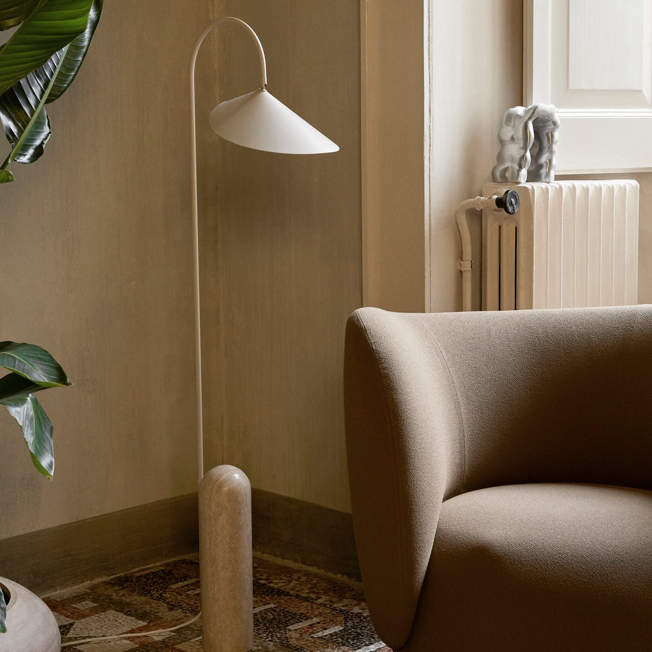Arum Leaf Shaped Shade Standing Light with Elegant Marble Base for Modern Interiors