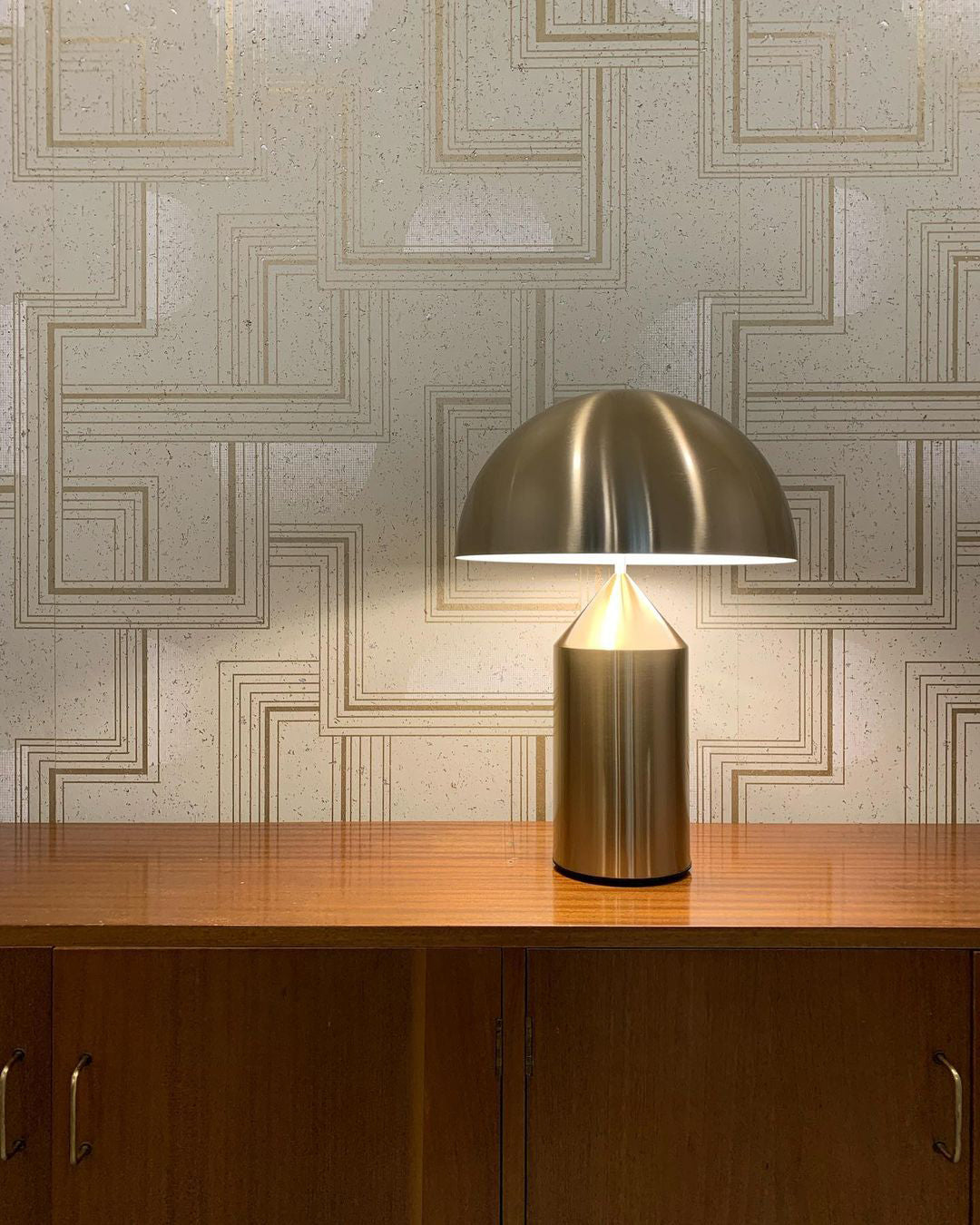 Modern Geometric Atollo Metal Table Lamp Mushroom Shape Accent Desk Light