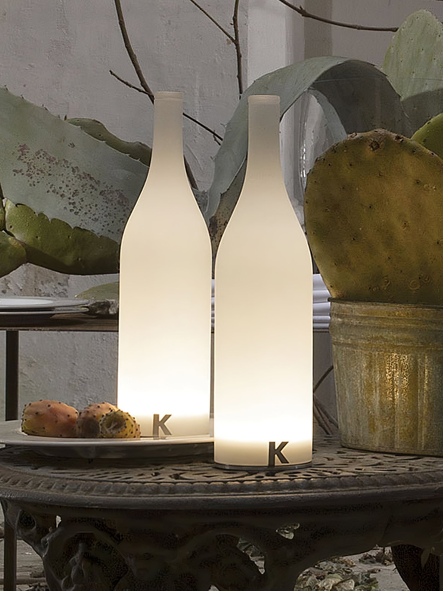 Bacco Portable Rechargeable LED Table Lamp Cordless Minimalist Battery Operated Accent Light
