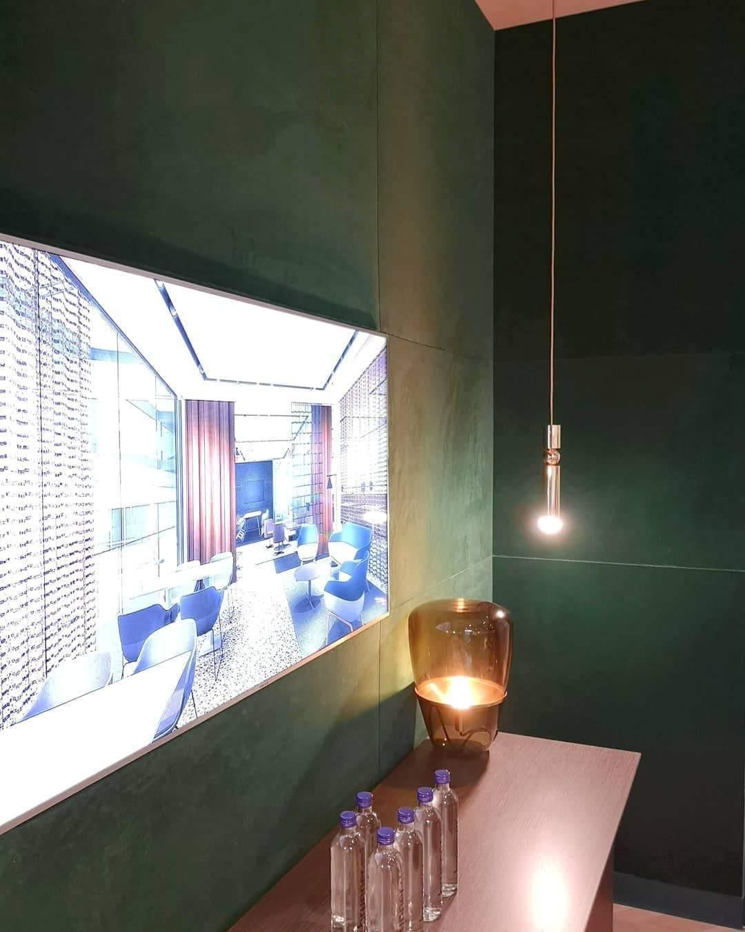 modern-hand-blown-glass-balloon-table-lamp-with-internal-reflector-for-ambient-living-spaces