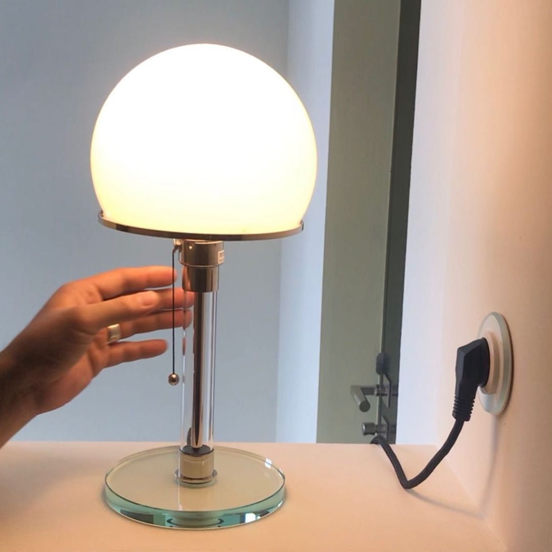 mid-century-modern-bauhaus-glass-table-lamp-wg-24-style-desk-light-with-pull-switch
