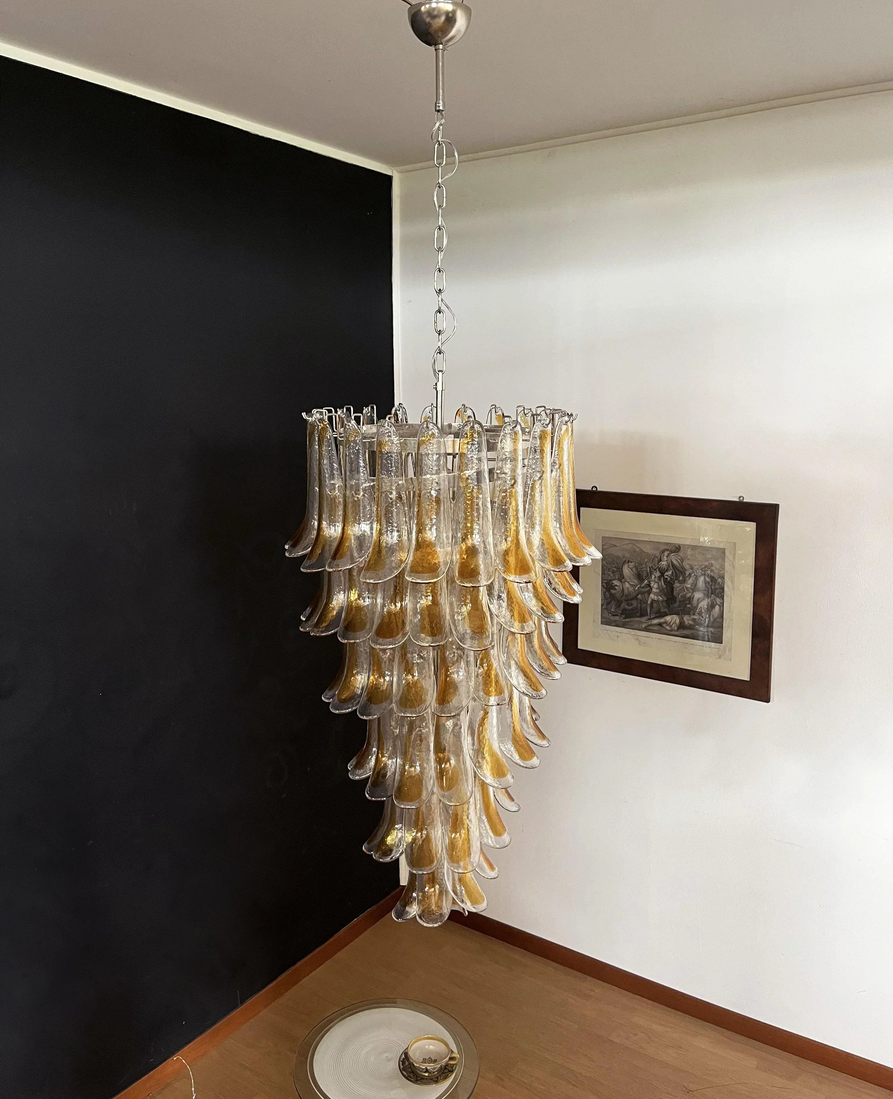 murano-glass-petal-spiral-chandelier-luxury-transparent-glass-pendant-light
