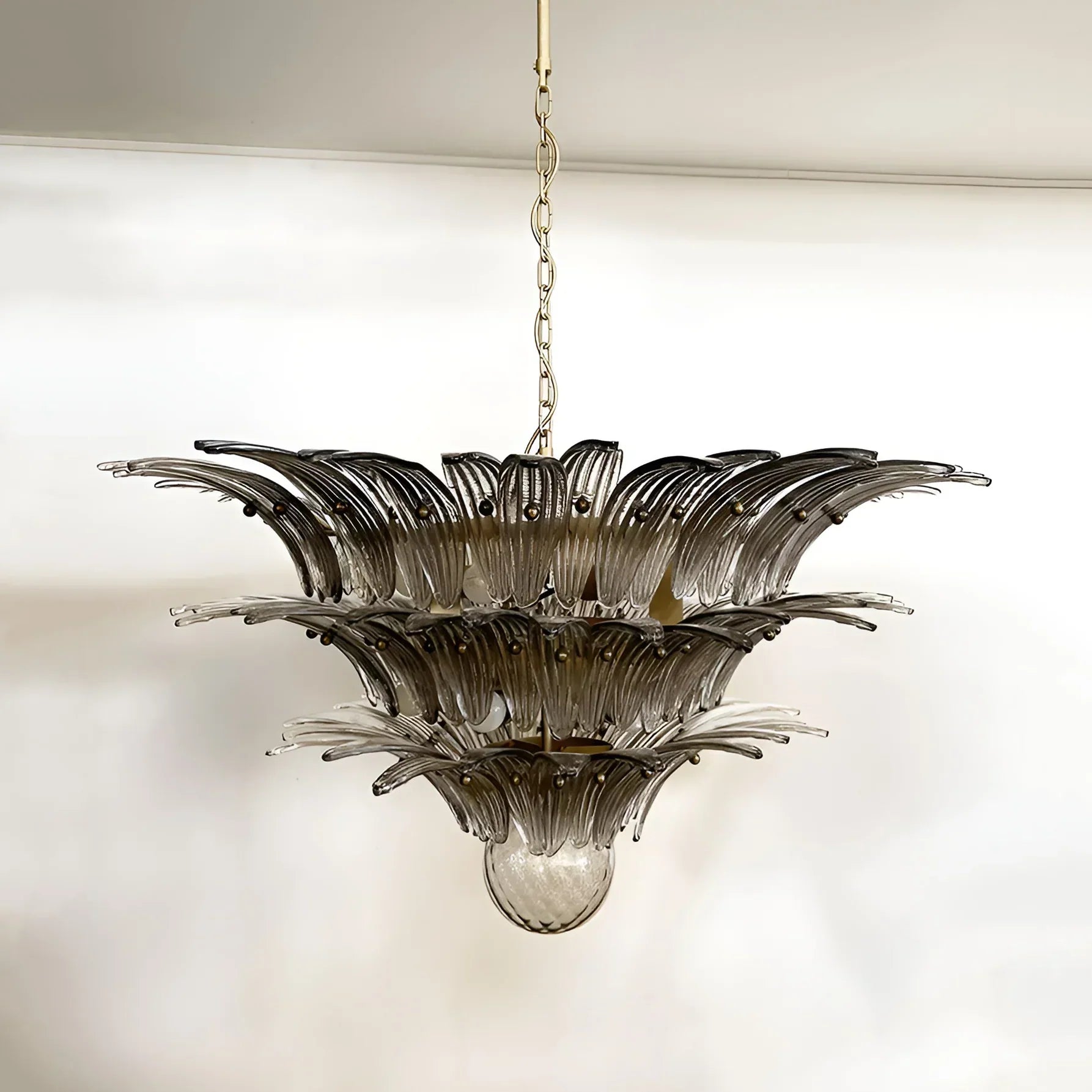 elegant-murano-style-smoked-glass-palmette-chandelier-for-modern-luxury-interiors