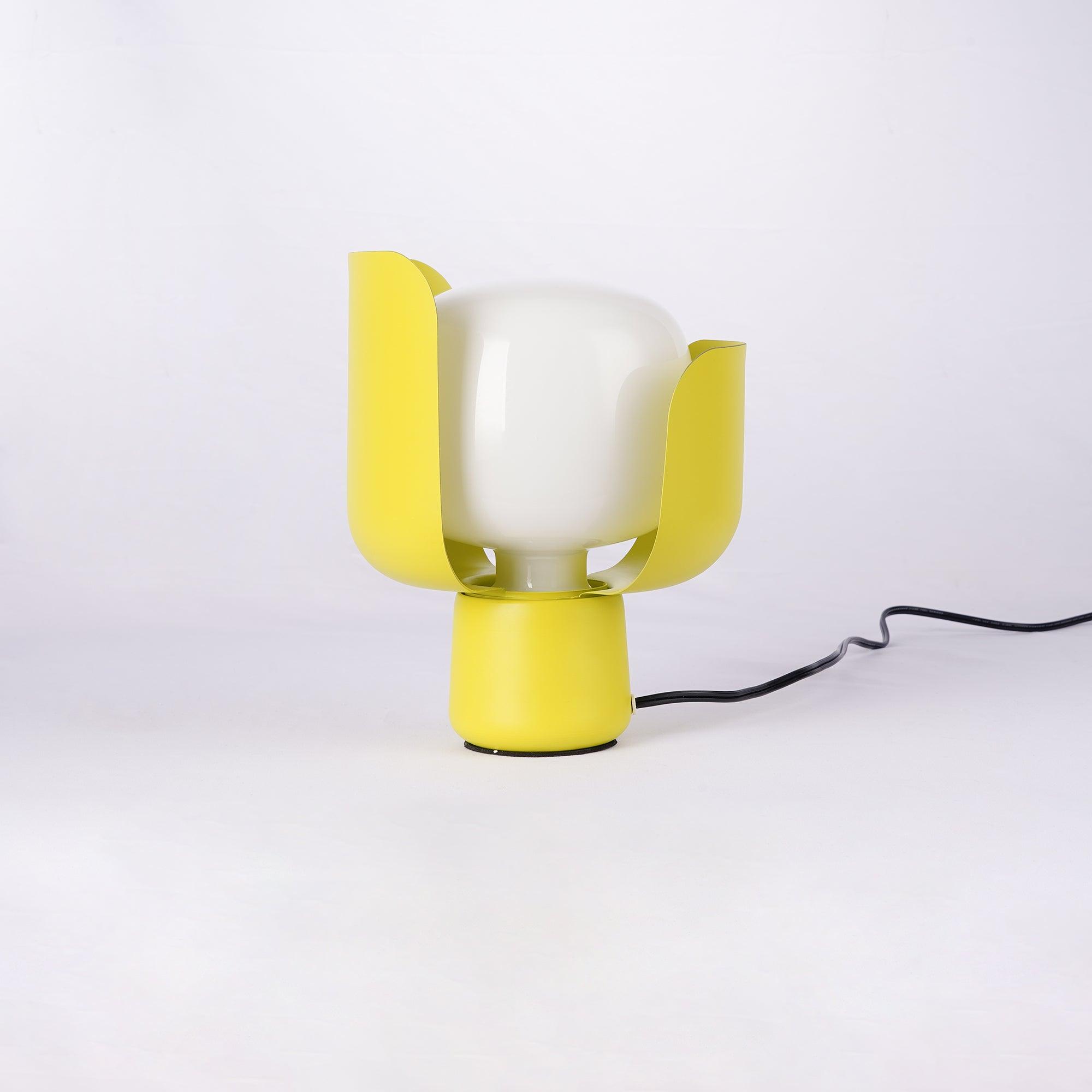 Modern Flower Petal Adjustable Accent Table Lamp for Bedroom and Living Room