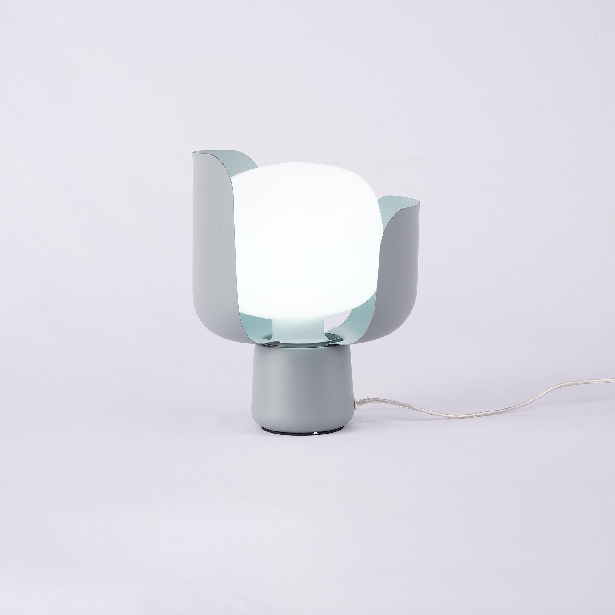 Modern Flower Petal Adjustable Accent Table Lamp for Bedroom and Living Room