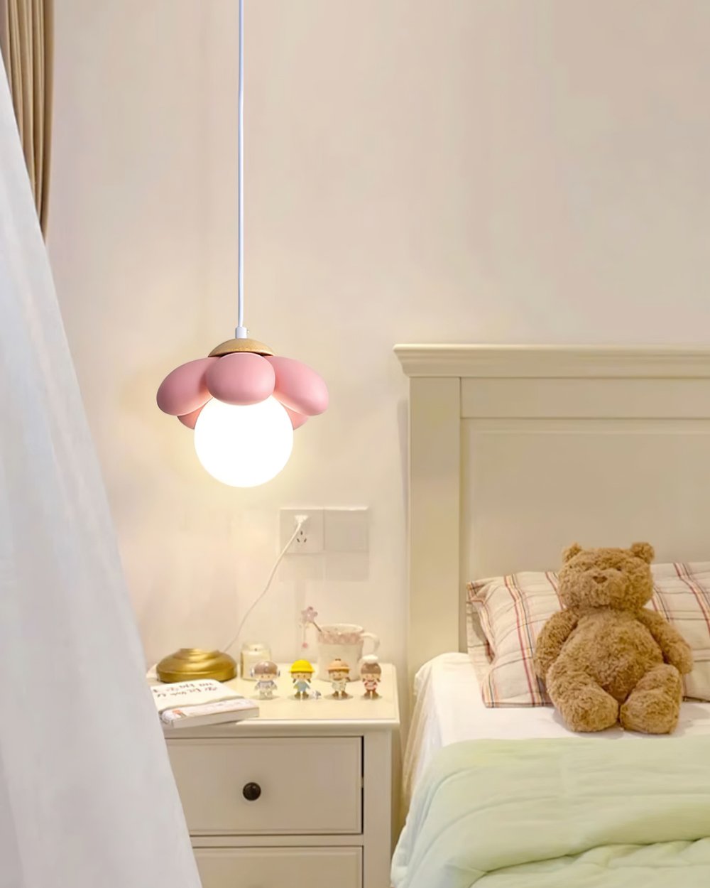 bloom-flower-pendant-light-wood-and-resin-g9-led-hanging-ceiling-lamp-for-living-room-and-bedroom