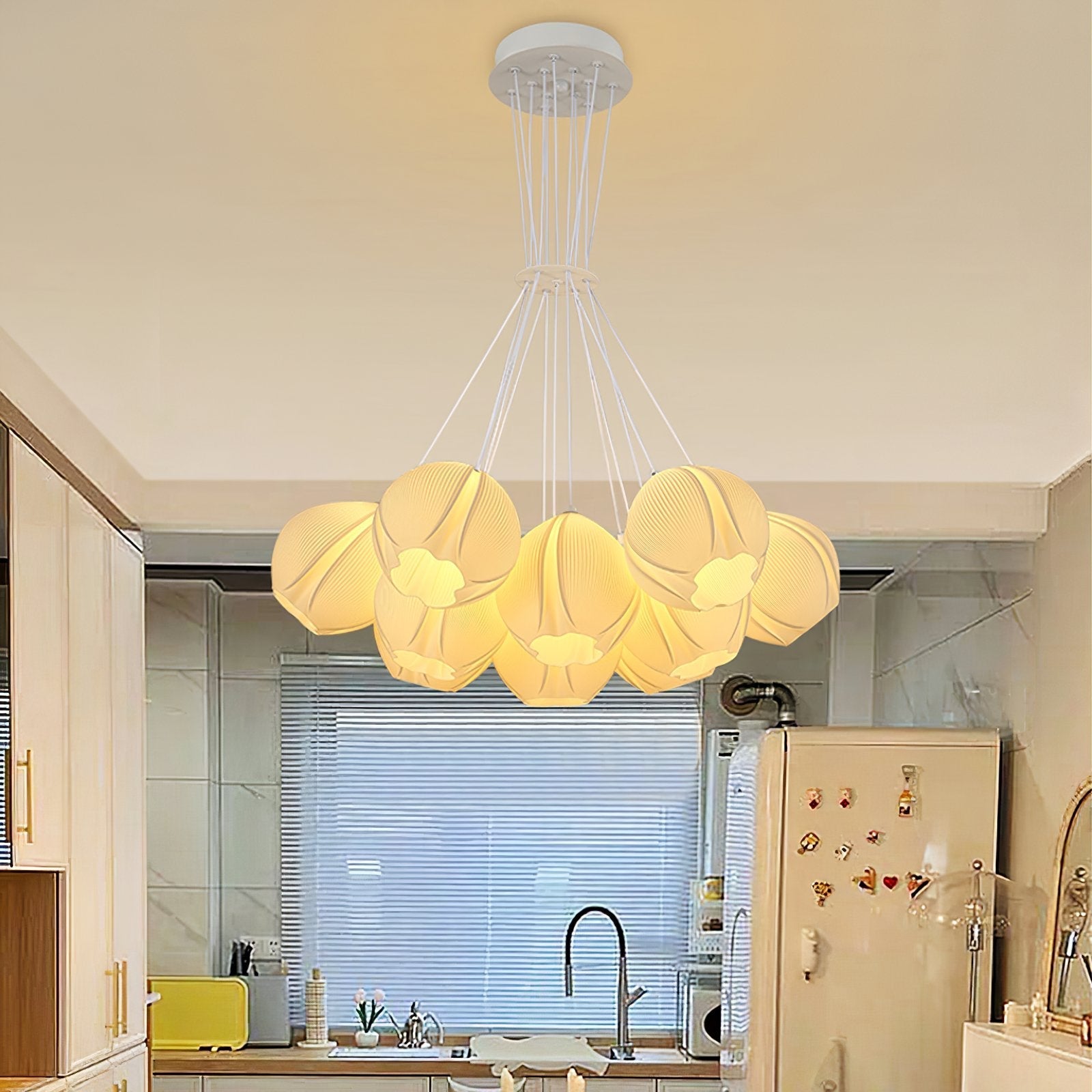 modern-white-bouquet-of-buds-pendant-chandelier-elegant-floral-design-ceiling-light-fixture