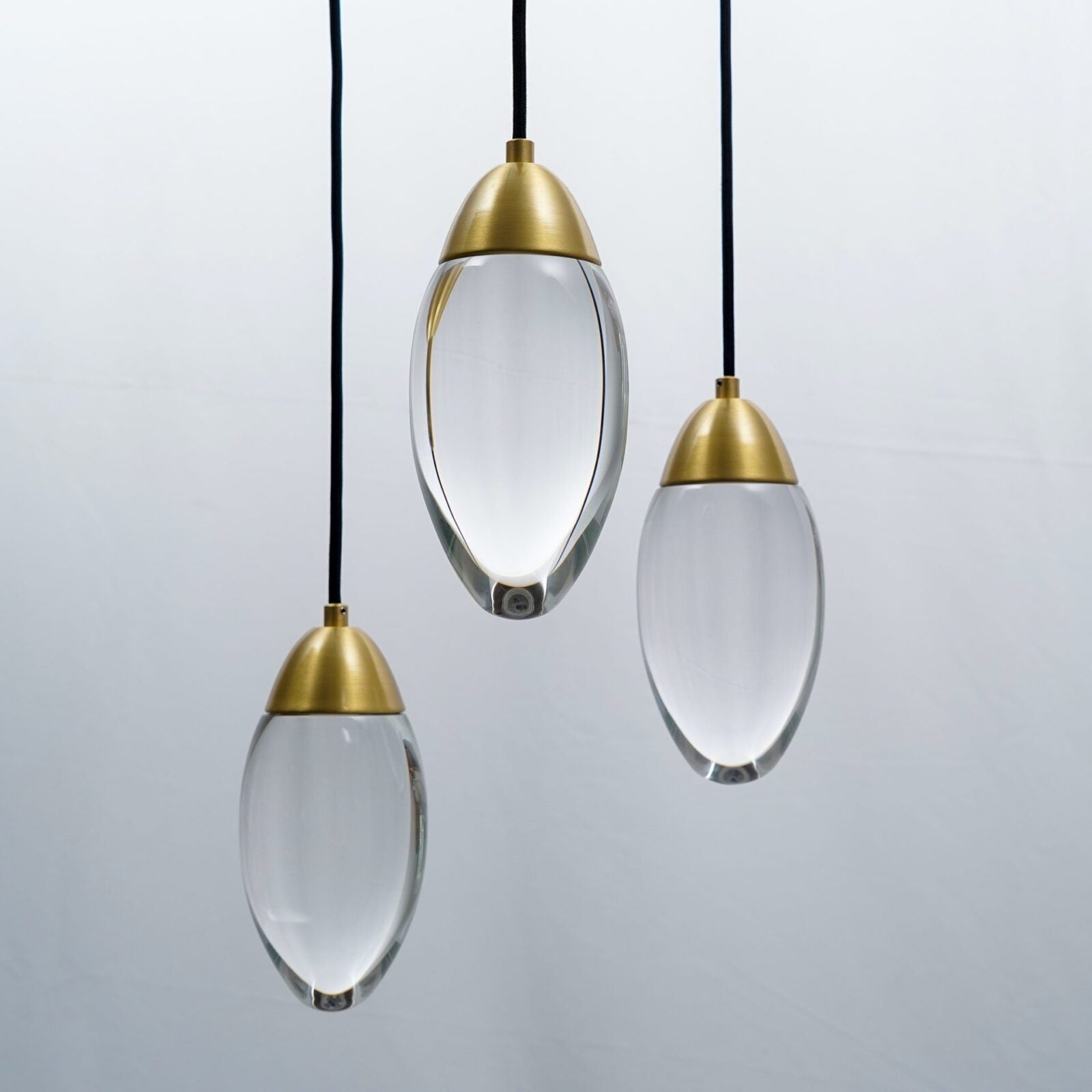 luxury-brass-crystal-hanging-lamp-elegant-led-ceiling-light-for-home-decor
