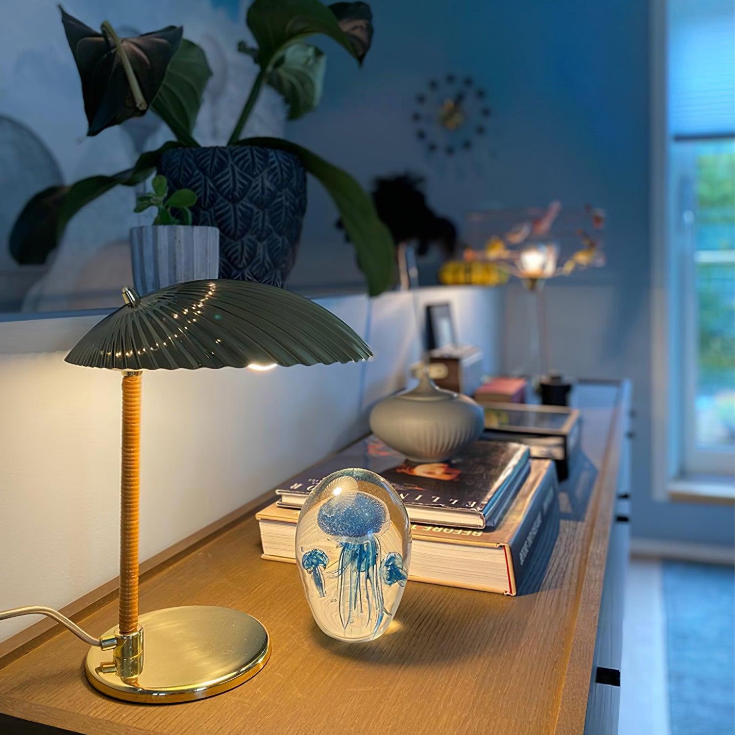 Sculptural Mid Century Modern Brass Shell Table Lamp for Bedside and Desk Lighting