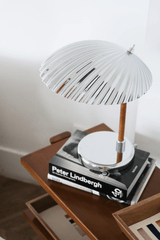Sculptural Mid Century Modern Brass Shell Table Lamp for Bedside and Desk Lighting