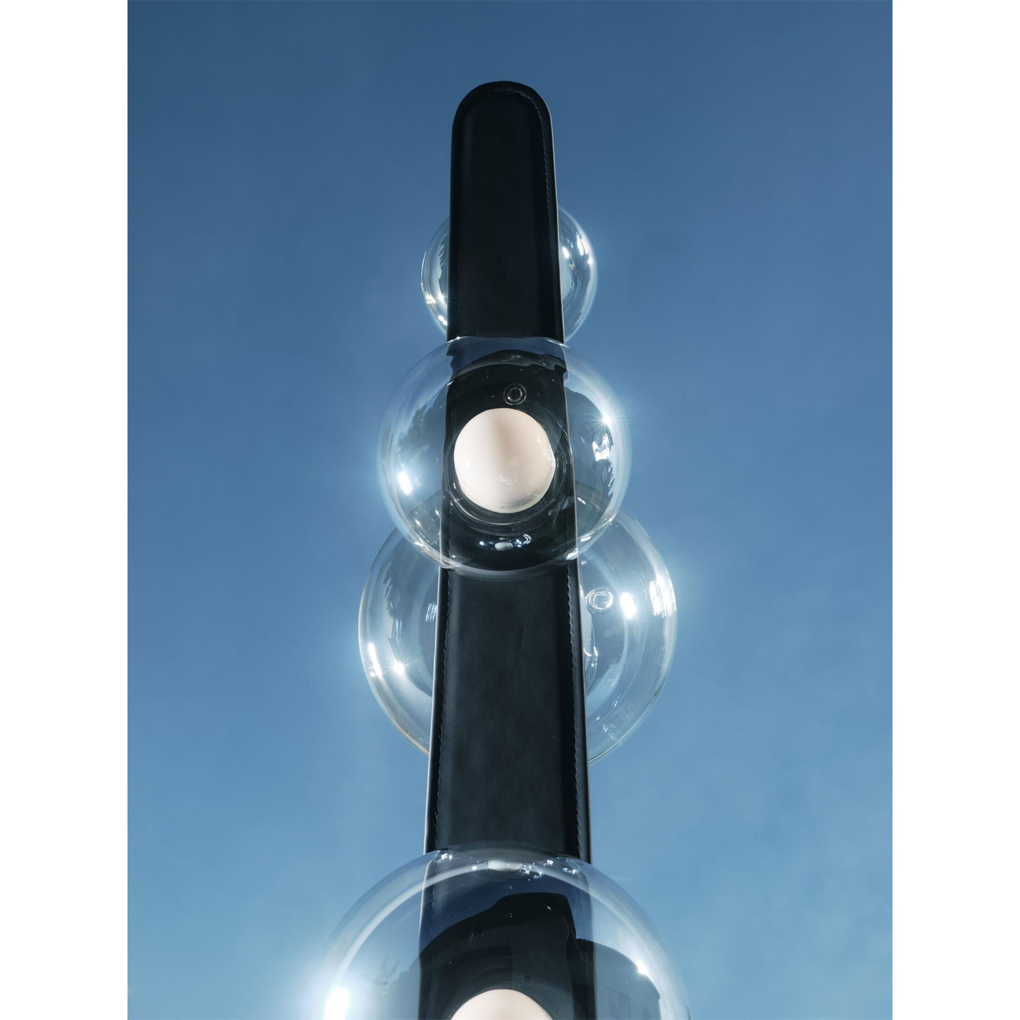 Modern Bubbles Glass LED Floor Lamp with Iridescent Spheres and Vertical Standing Design