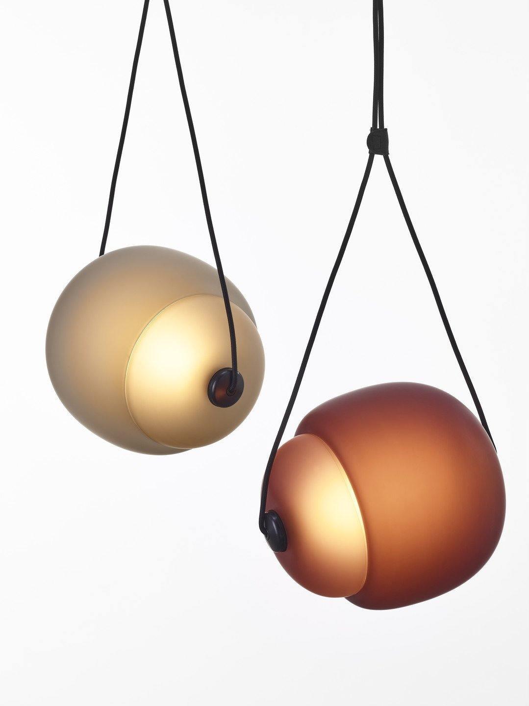 modern-capsula-layered-glass-led-pendant-light-for-contemporary-interior-lighting