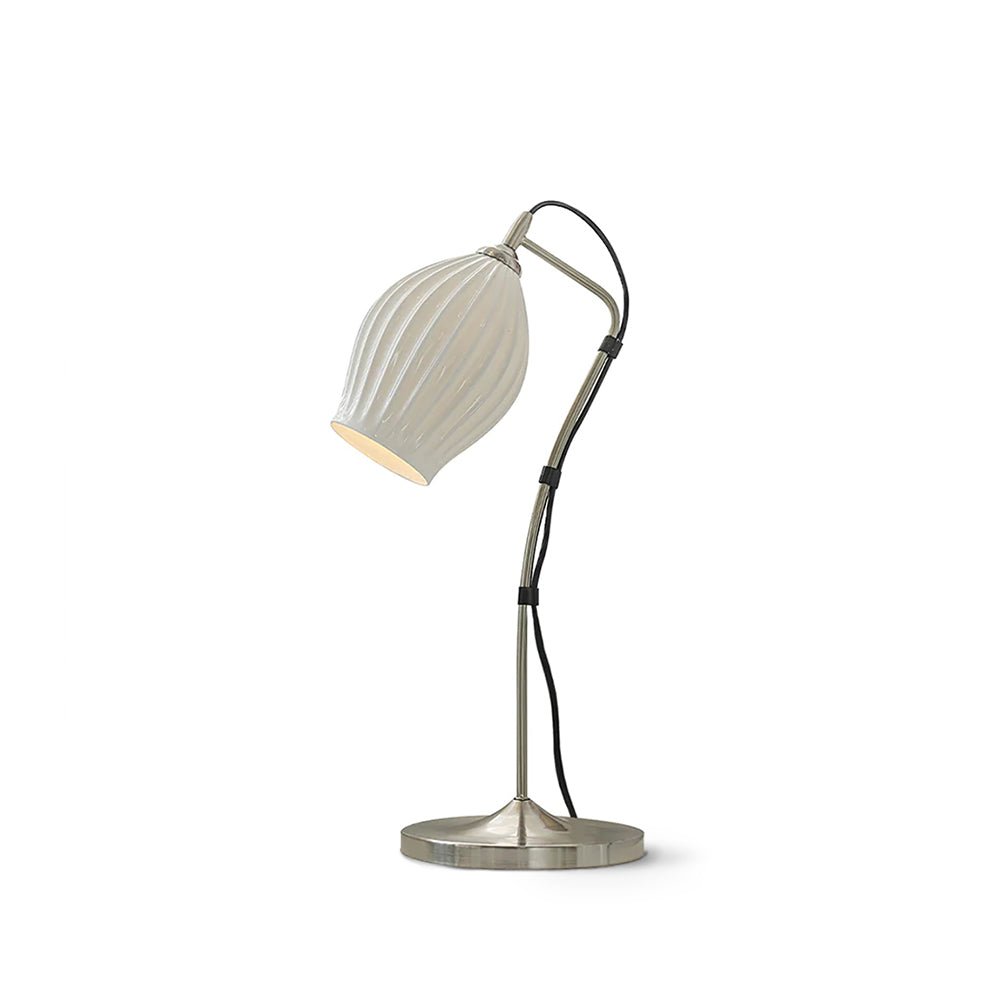 Elegant White Ceramic Ribbed Side Table Lamp for Modern Living Room Decor
