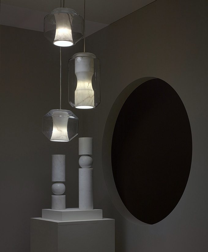 carrara-marble-and-clear-lead-crystal-chamber-pendant-lamp-with-white-marble-diffuser
