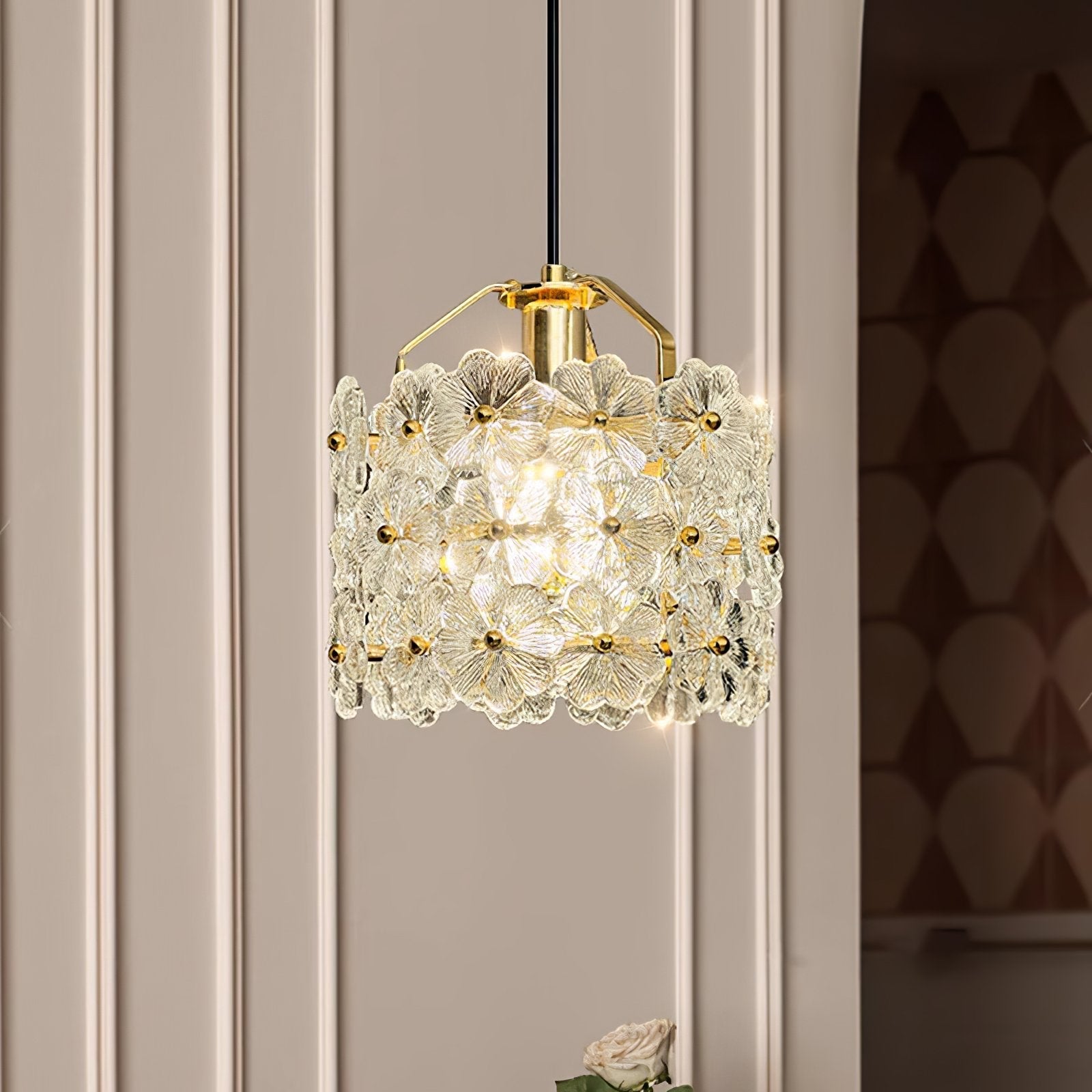 vintage-brass-and-flowered-glass-charlotte-pendant-light-fixture-for-entryway-lighting