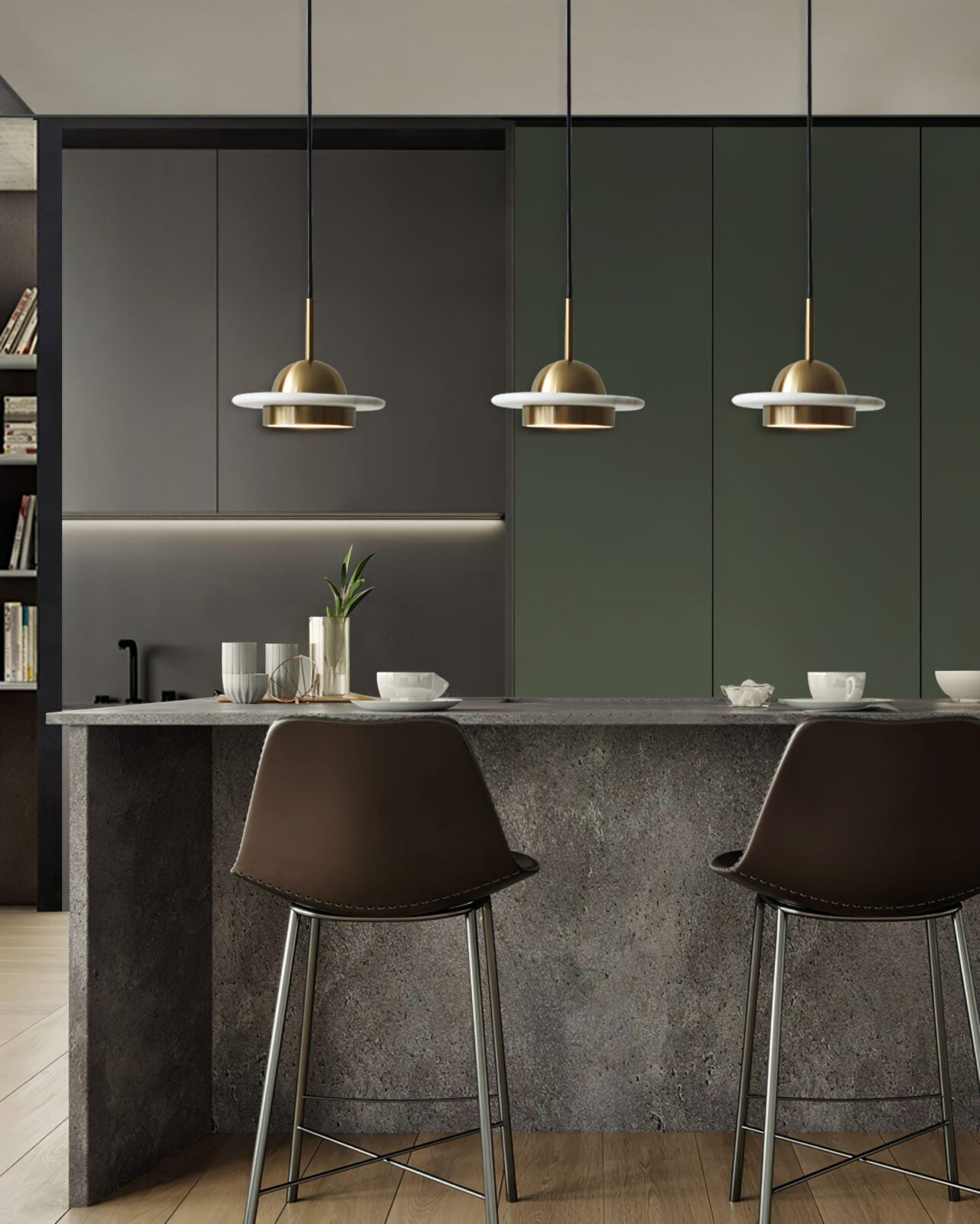 modern-gold-led-pendant-light-with-marble-accents-and-elegant-metal-disc-design