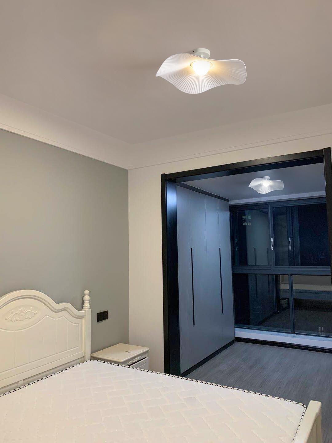 Modern White Cloud Fabric LED Ceiling Lamp for Bedroom and Kids Room
