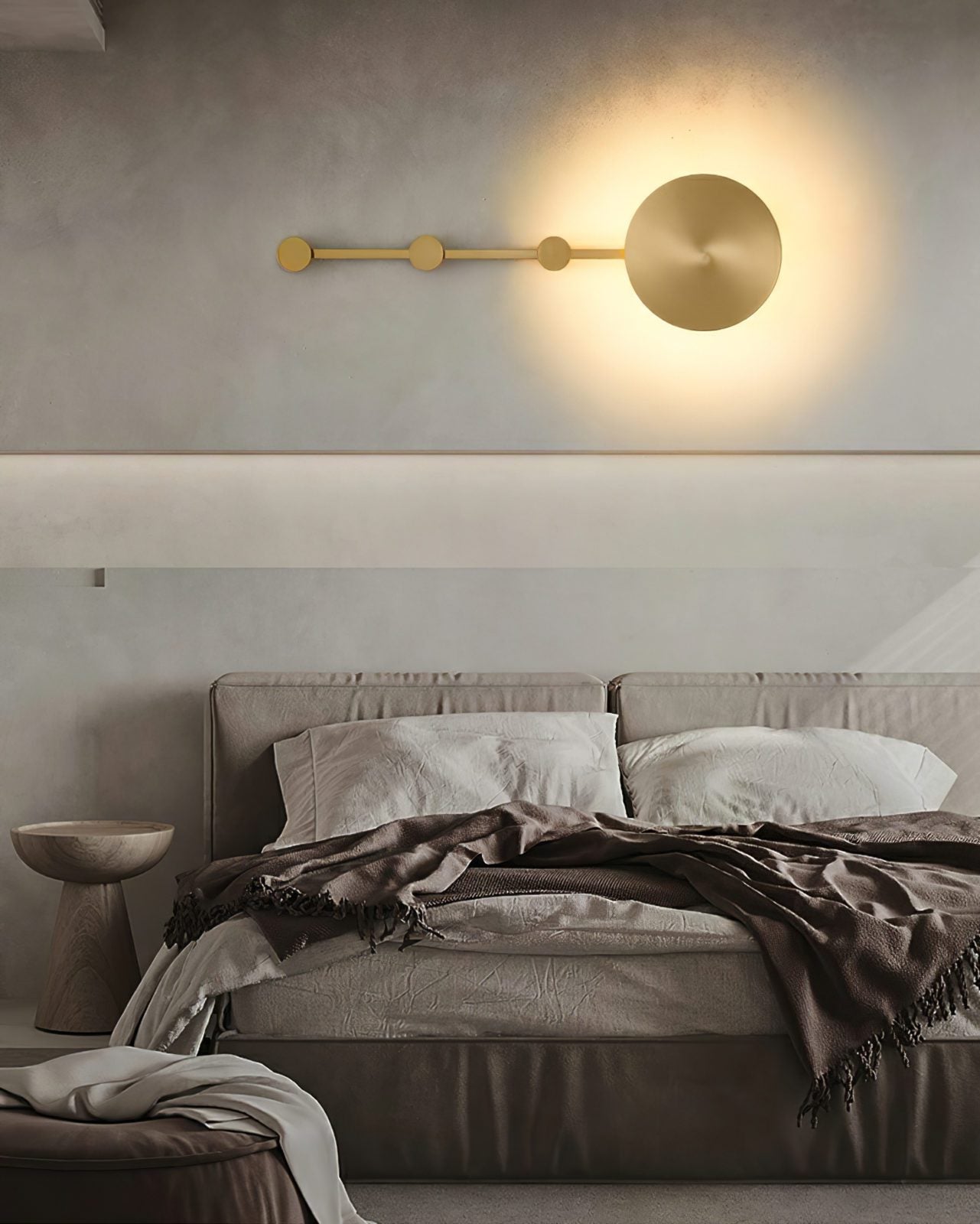 modern-brass-wall-mounted-coat-rack-sconce-with-integrated-led-lighting-for-entryways