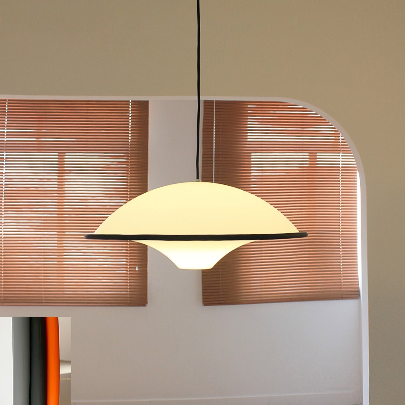 modern-round-cosmos-pendant-light-minimalist-ufo-design-ceiling-hanging-lamp-for-kitchen