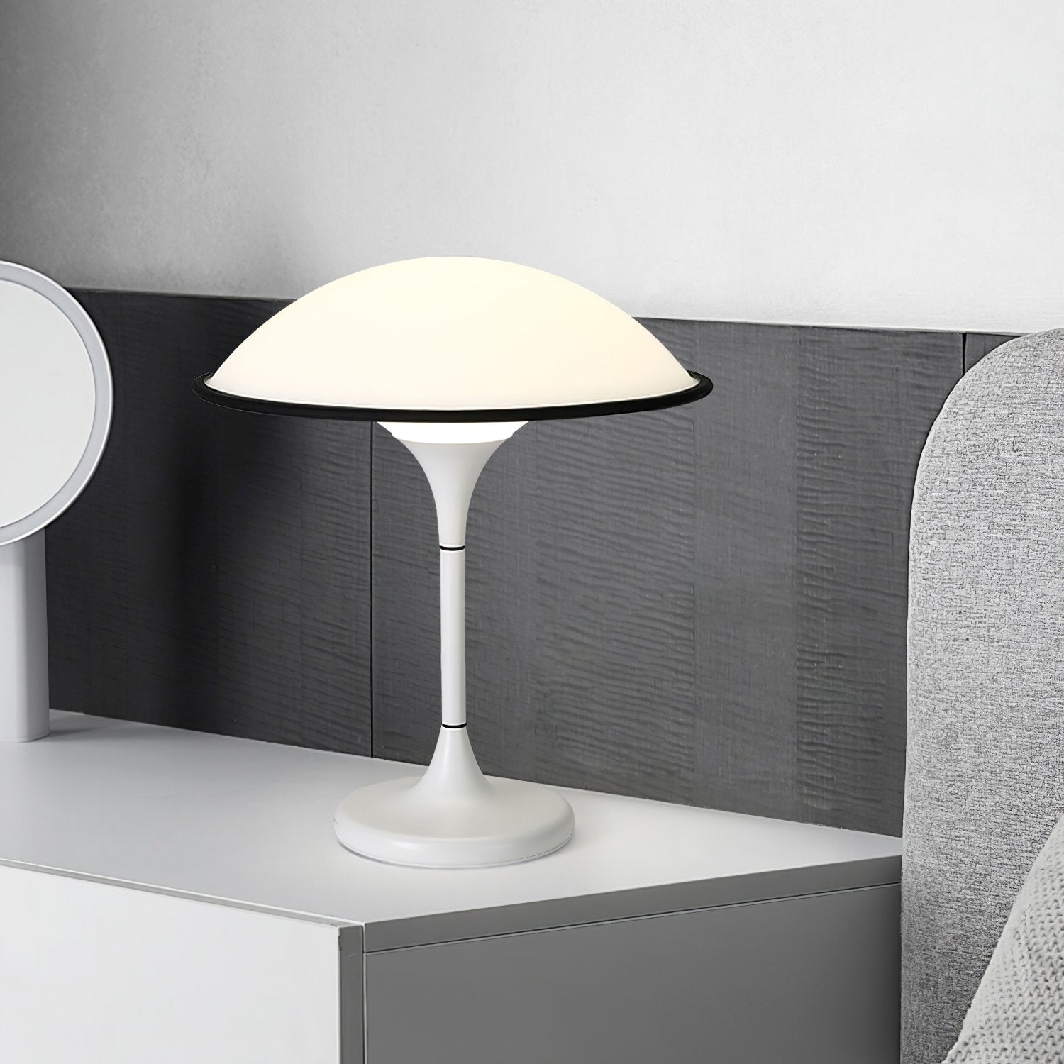 modern-ufo-inspired-table-lamp-with-sleek-metal-and-acrylic-design