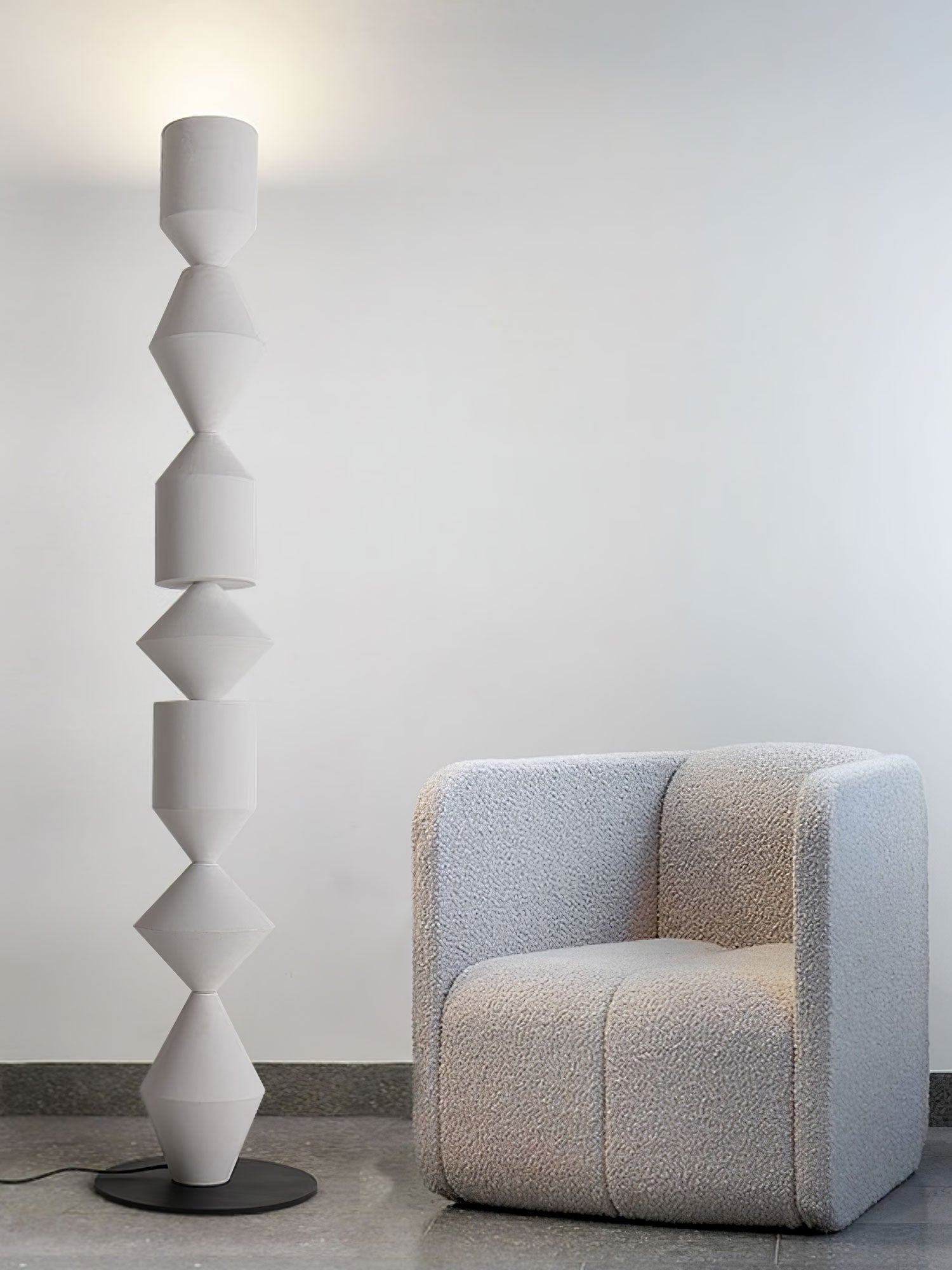 Modern Costantina Geometric Tower Floor Lamp with Diamond LED Segments