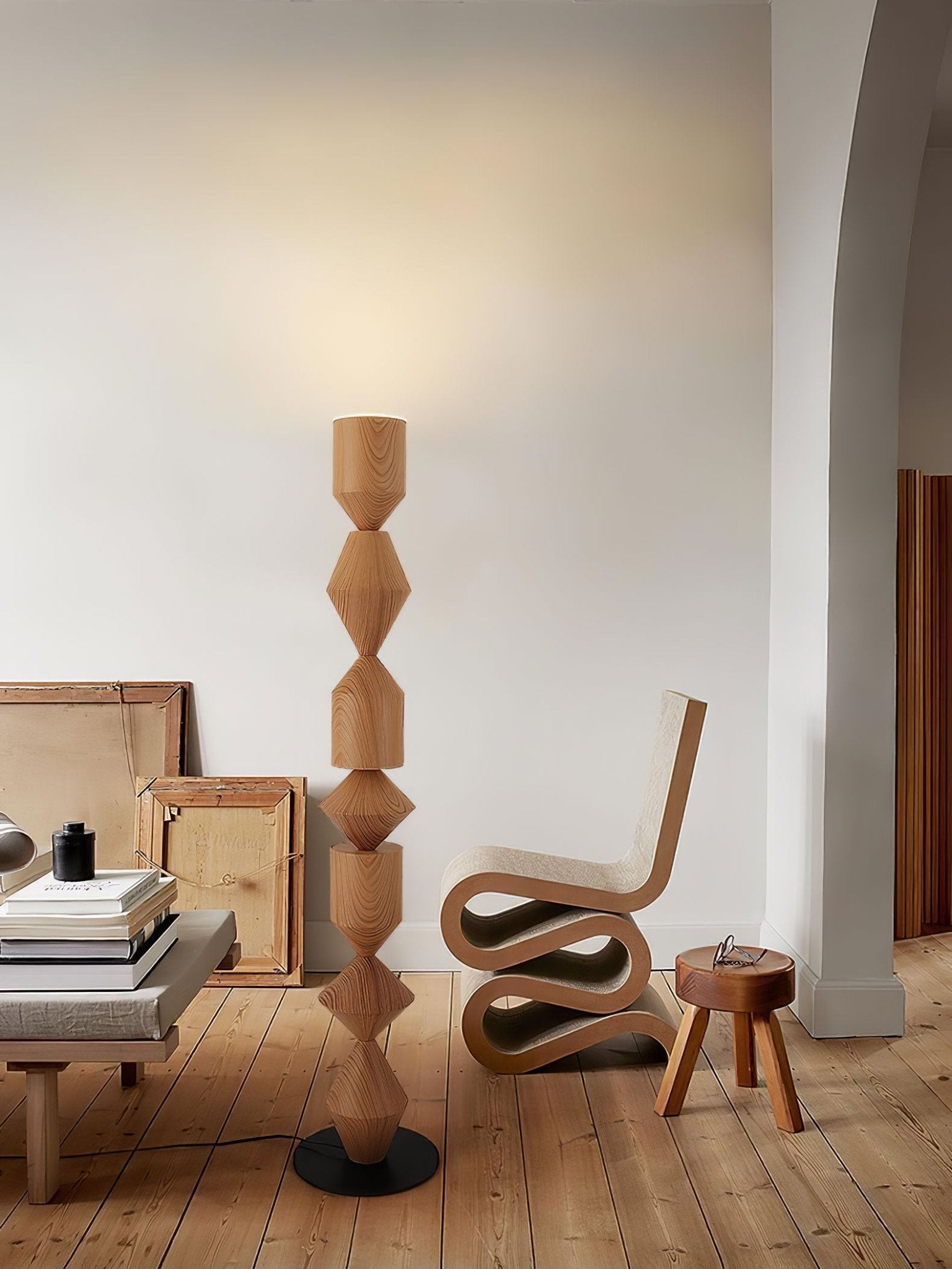 Modern Costantina Geometric Tower Floor Lamp with Diamond LED Segments