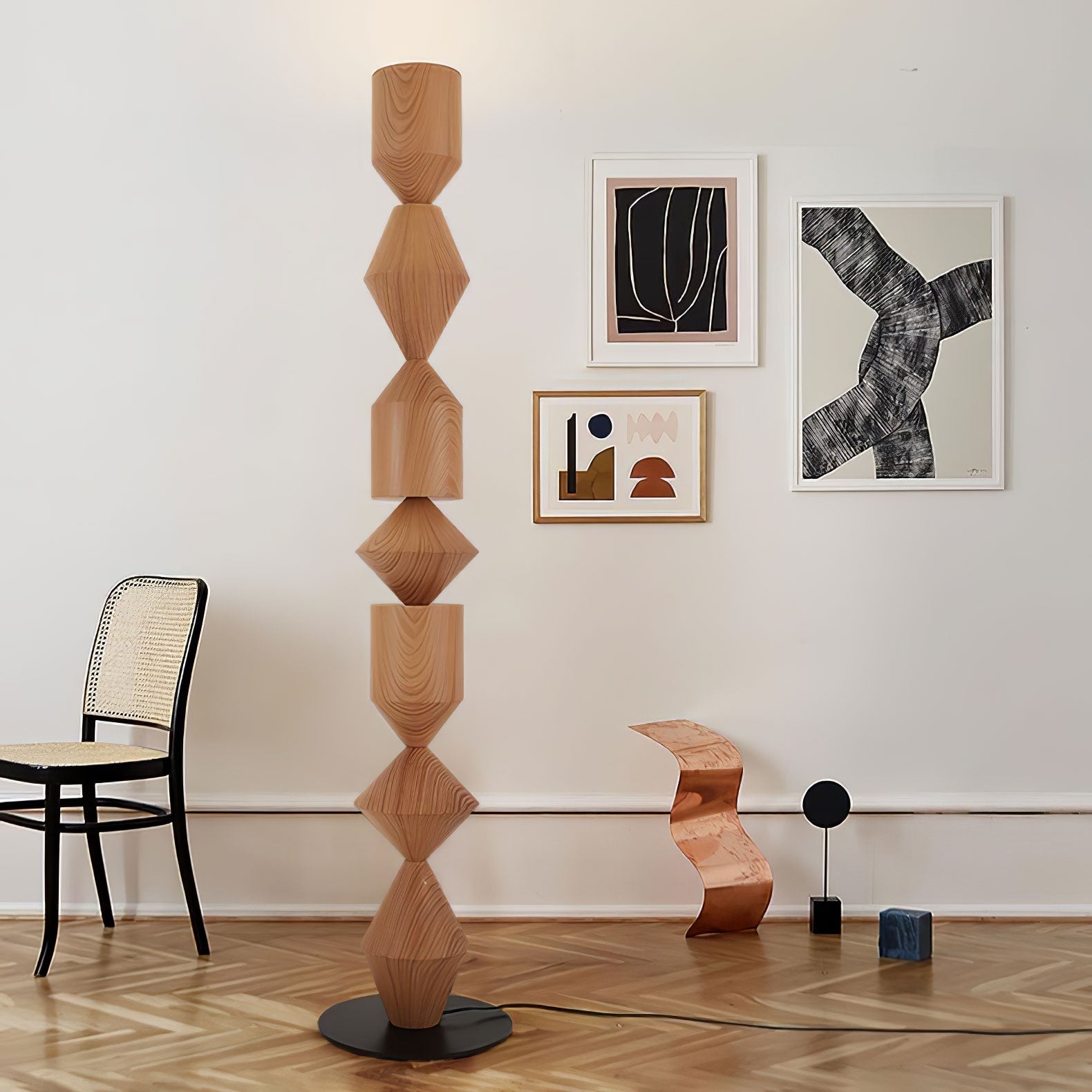 Modern Costantina Geometric Tower Floor Lamp with Diamond LED Segments