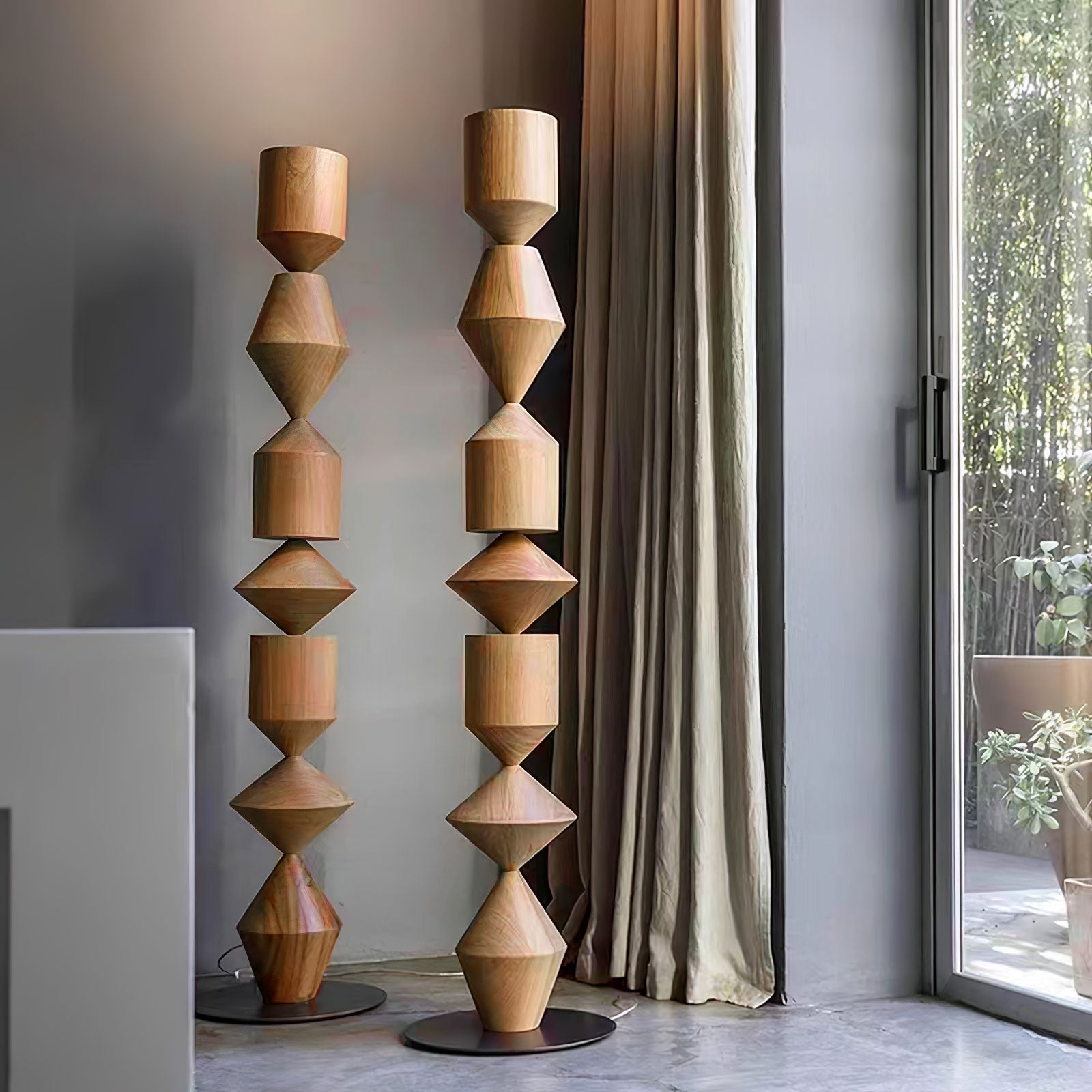 Modern Costantina Geometric Tower Floor Lamp with Diamond LED Segments