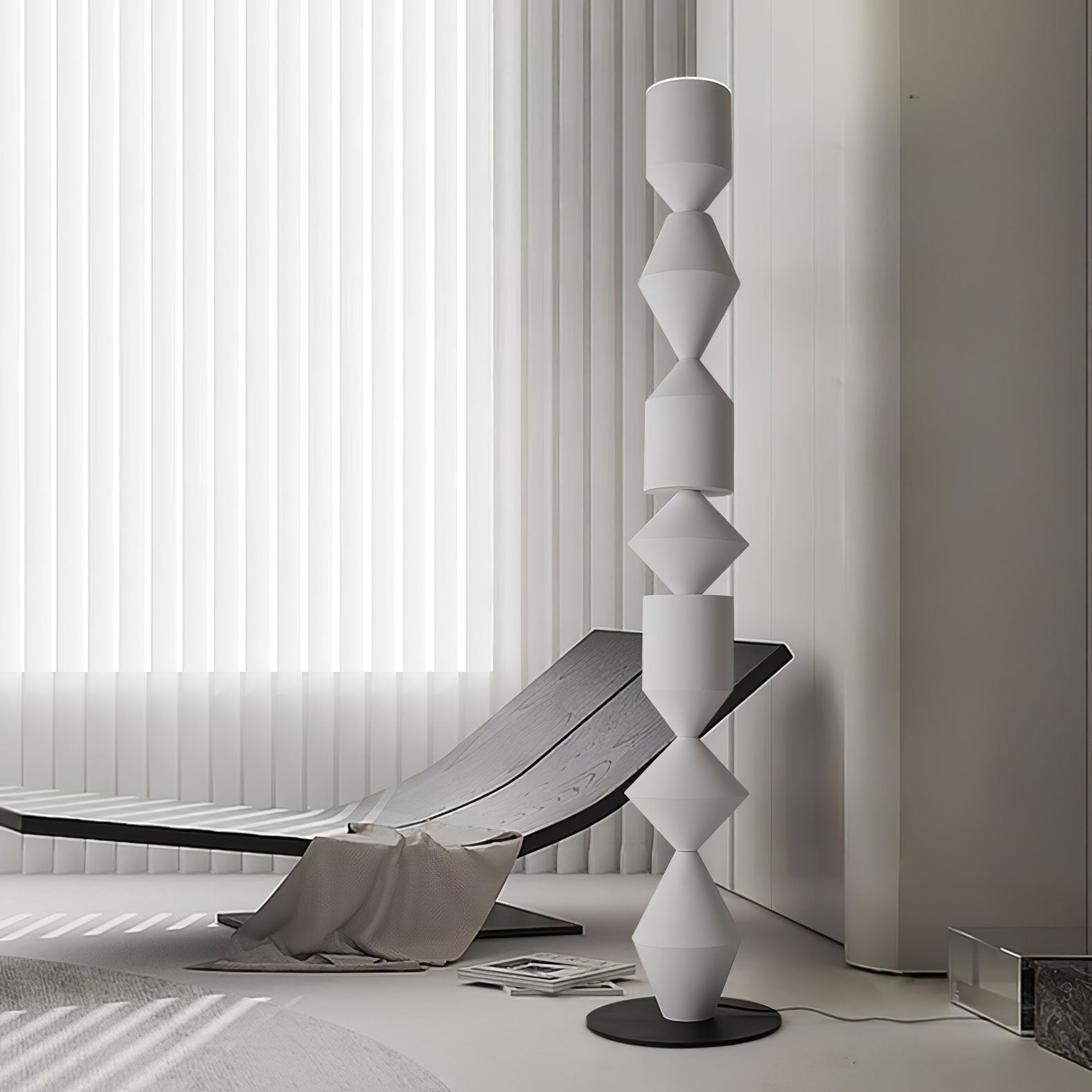 Modern Costantina Geometric Tower Floor Lamp with Diamond LED Segments