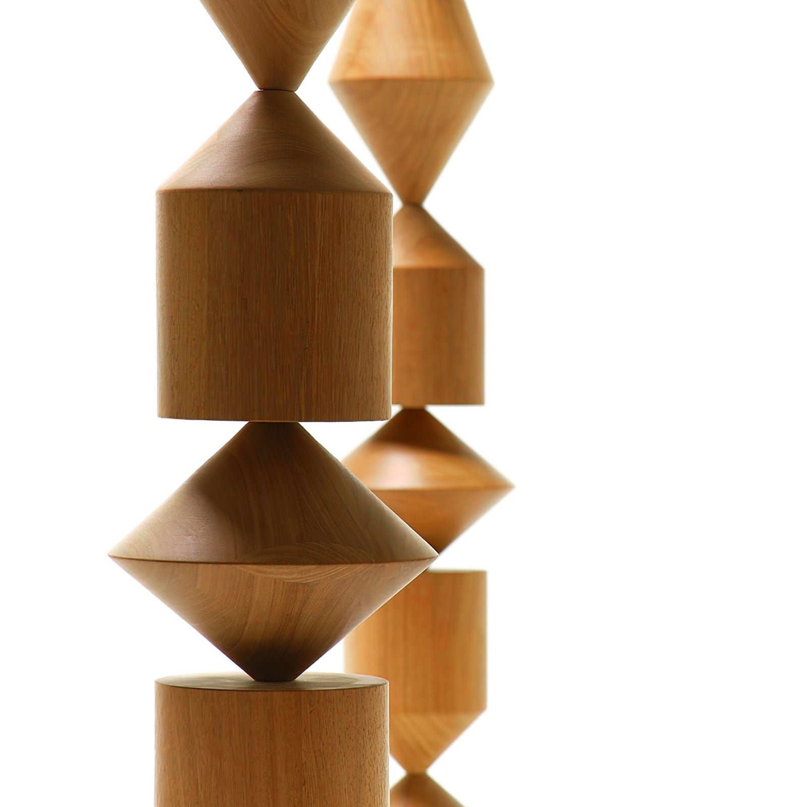 Modern Costantina Geometric Tower Floor Lamp with Diamond LED Segments