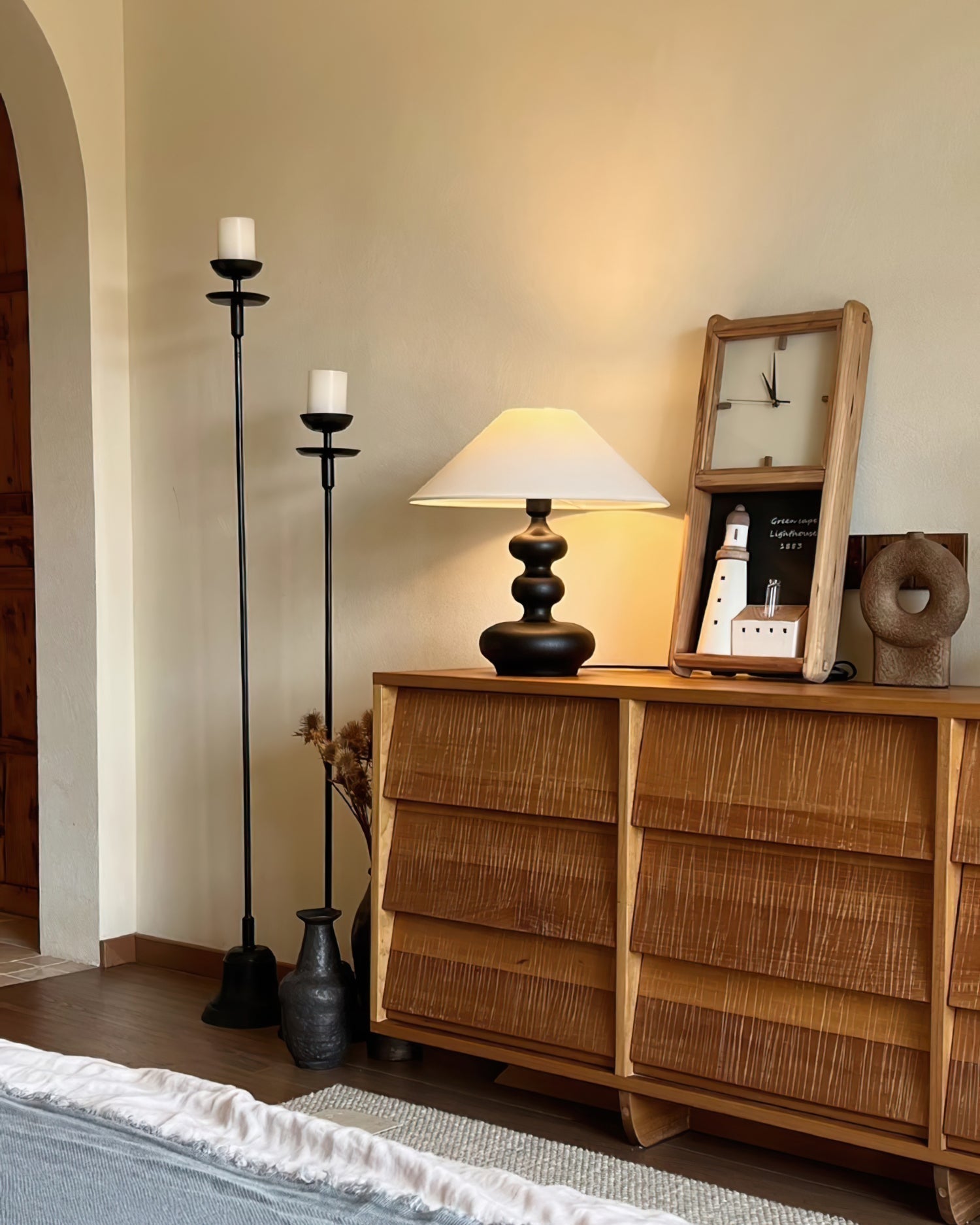Modern Creative Gourd Table Lamp Ash Wood Nightstand Light for Bedroom and Living Room