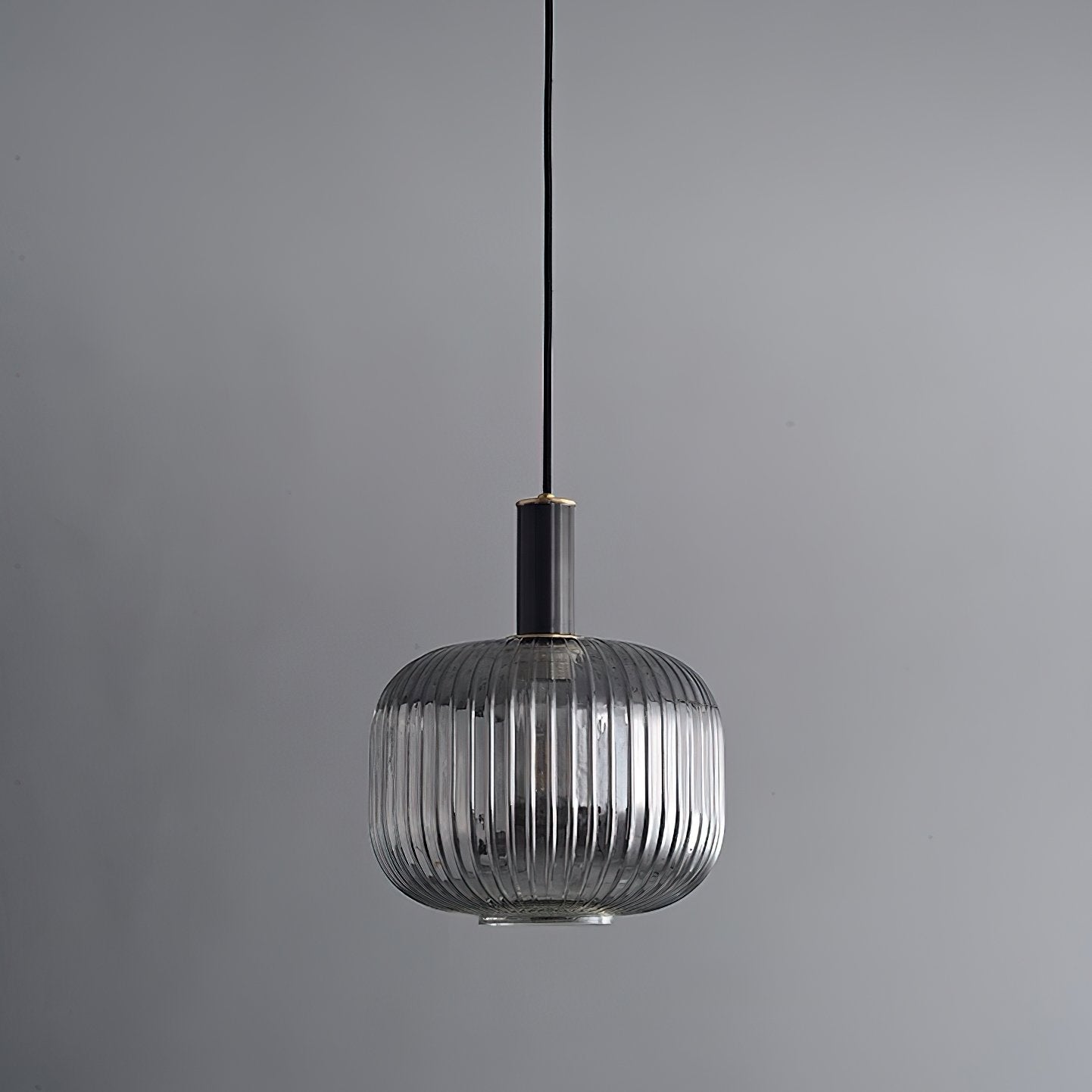 modern-geometric-brass-and-glass-lantern-pendant-light-for-kitchen-island-and-dining-room