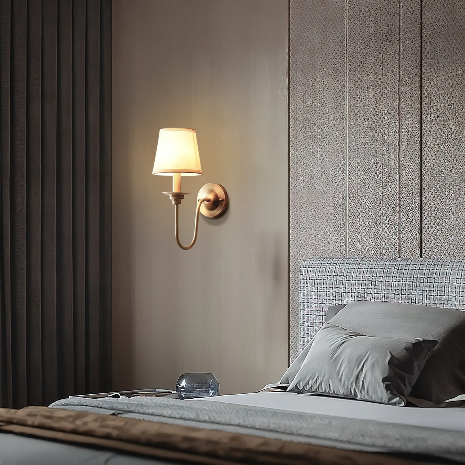 croix-modern-minimalist-sconce-wall-lamp-with-polished-brass-and-white-linen
