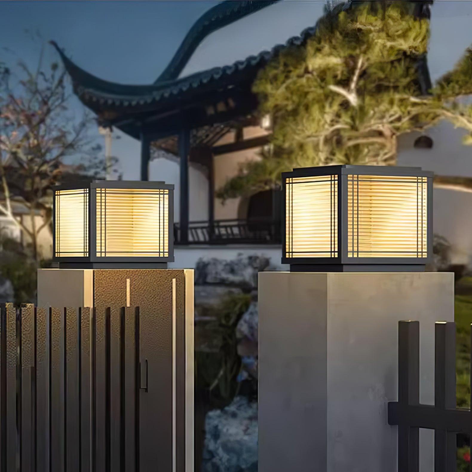 modern-stainless-steel-outdoor-solar-pillar-light-for-garden-deck-and-fence