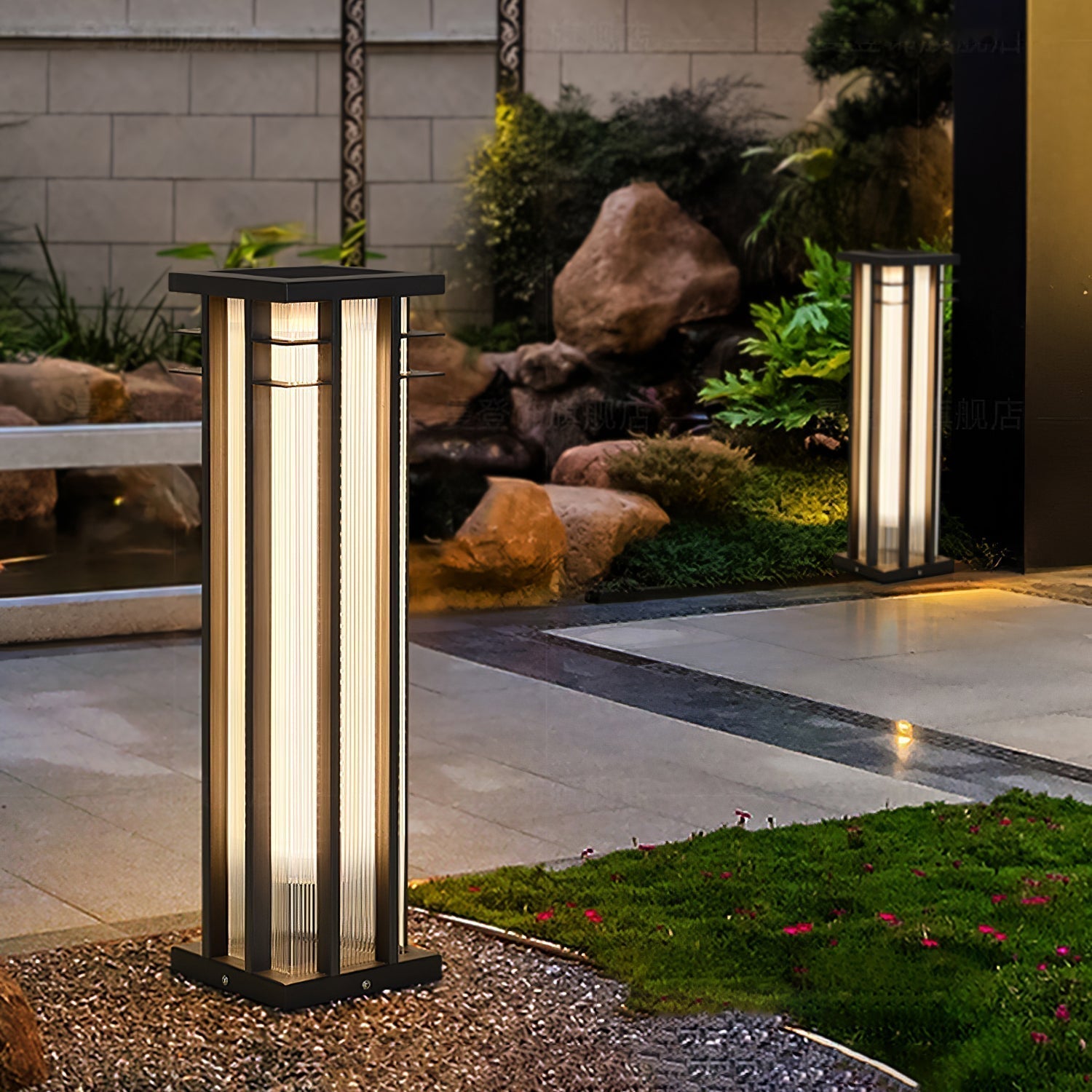 Modern Stainless Steel LED Post Light Waterproof Outdoor Garden Path Column Lamp